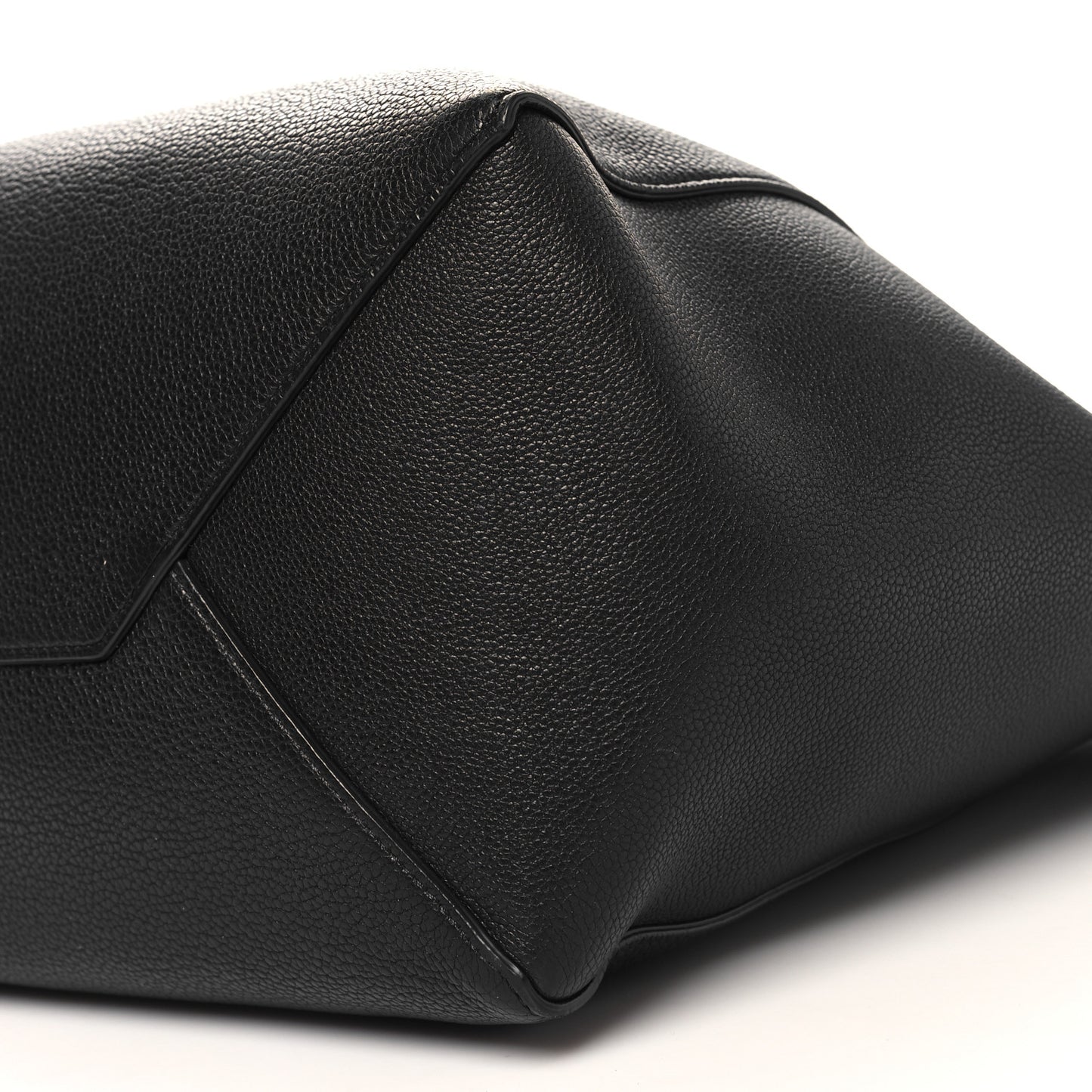 Soft Grained Calfskin Small Belt Cabas Phantom Black