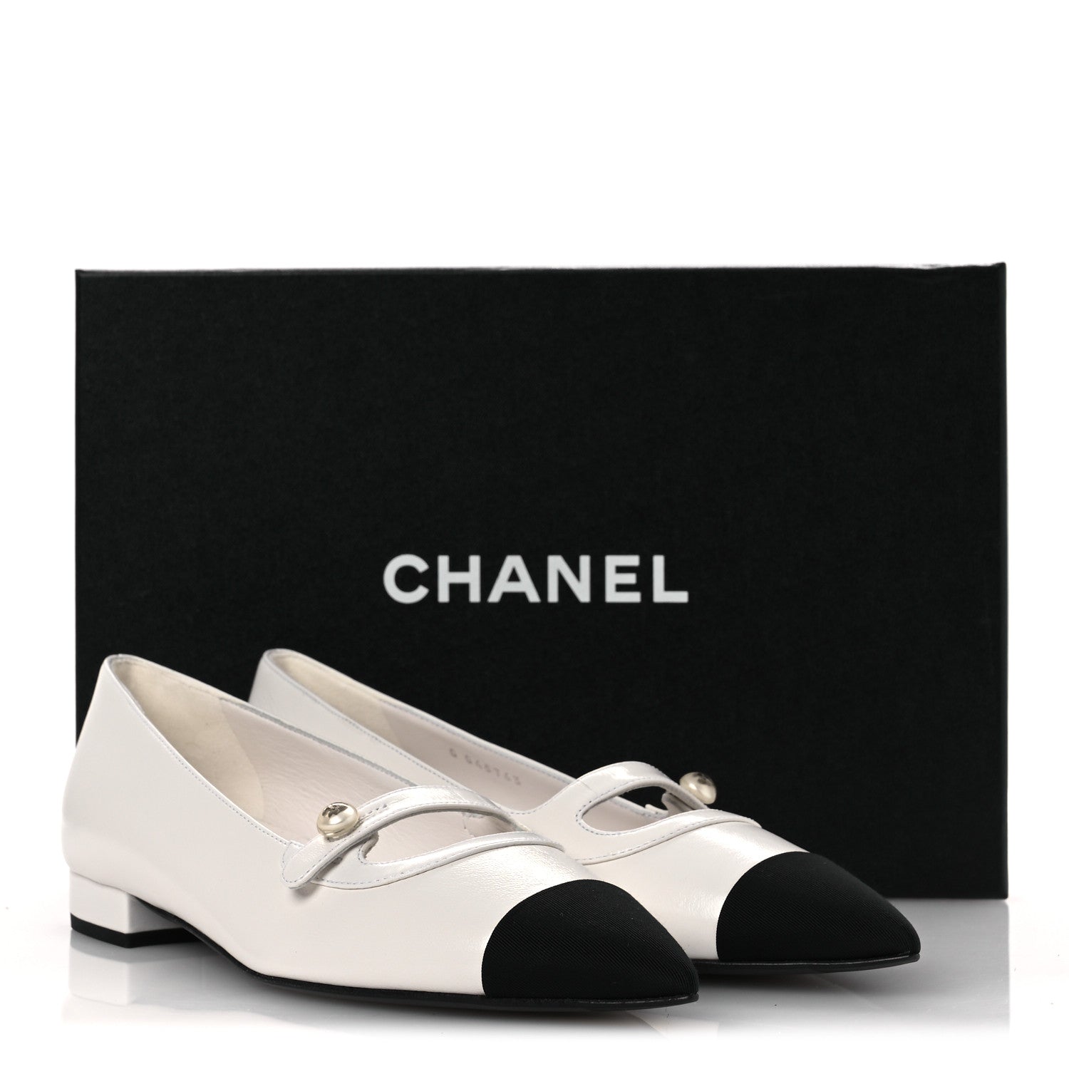Chanel Shiny Lambskin Grosgrain Pearl Mary Janes Flats 39.5 White Black 11 of 11