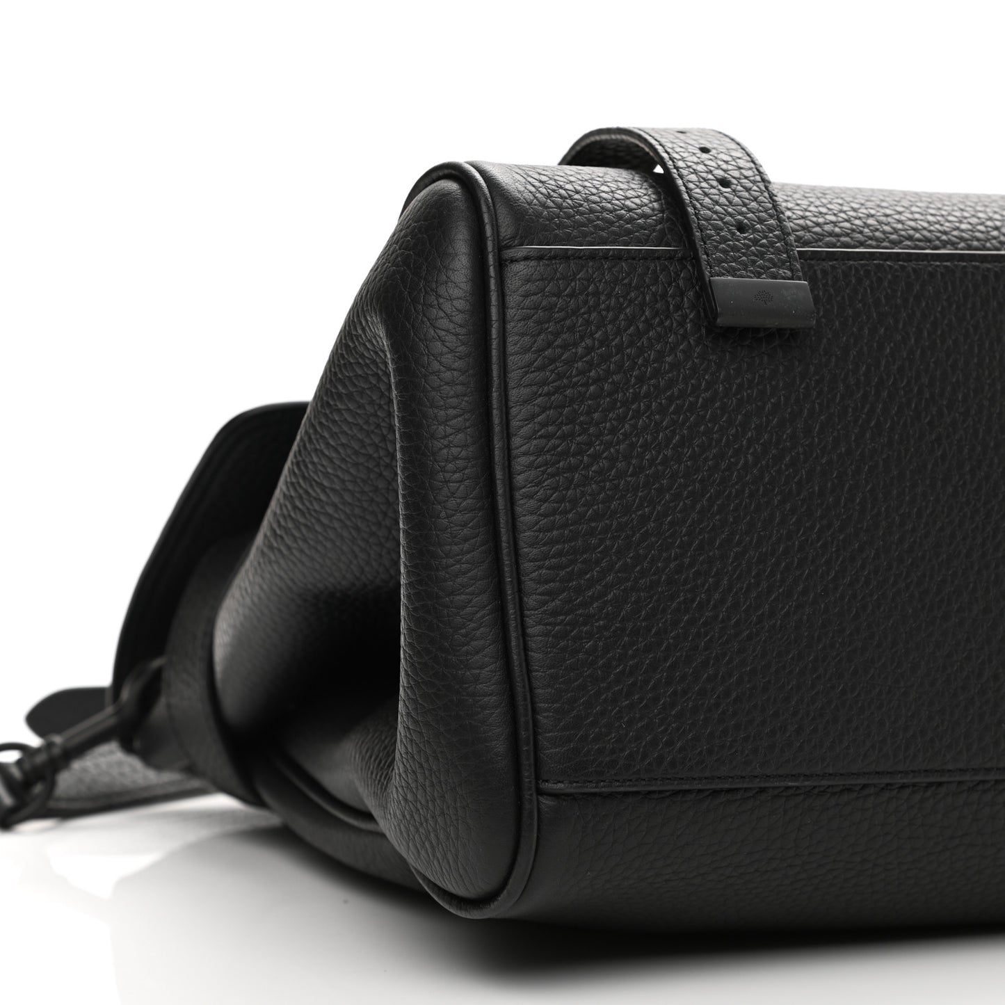 Heavy Grain Oversized Alexa Black