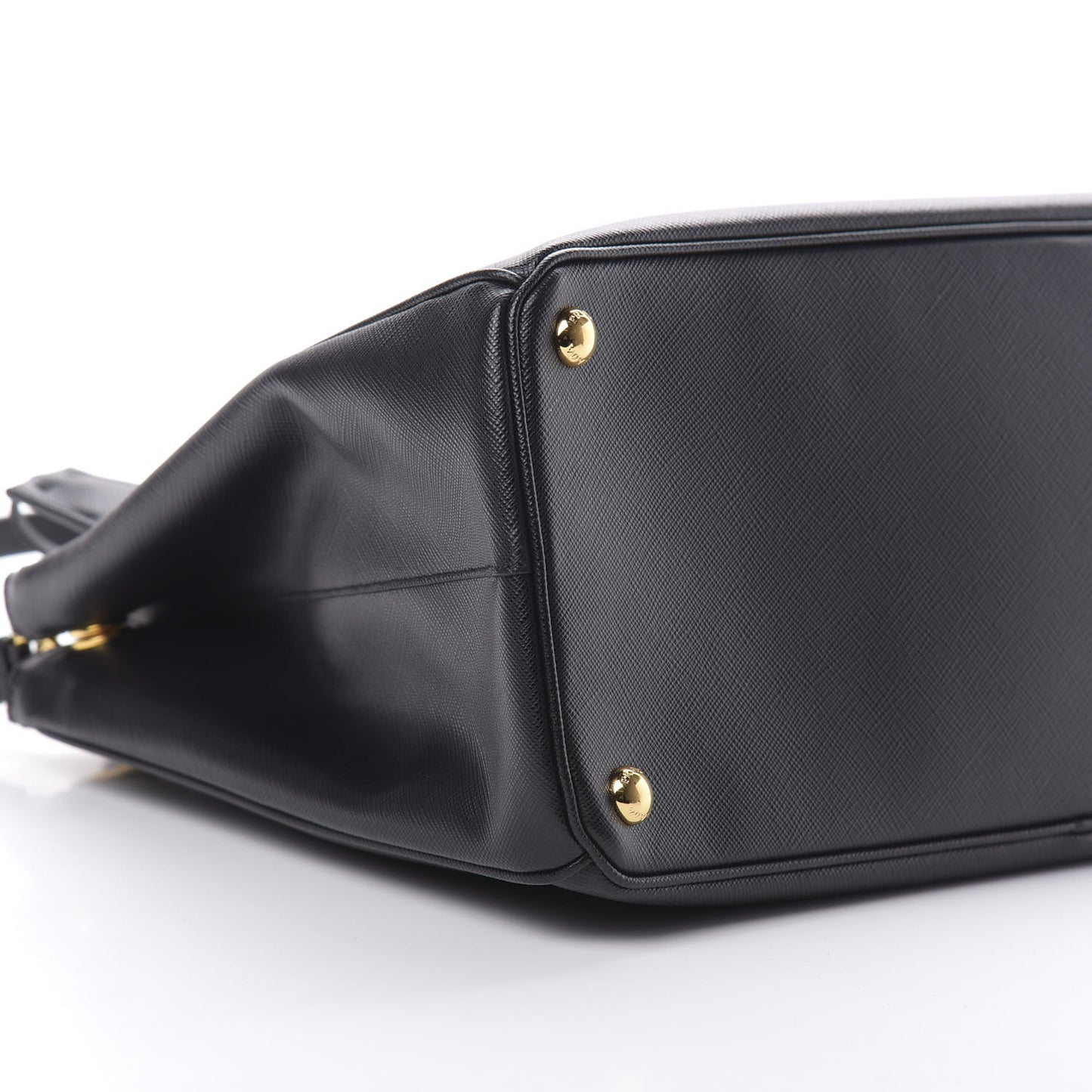 Saffiano Medium Galleria Double Zip Tote Black