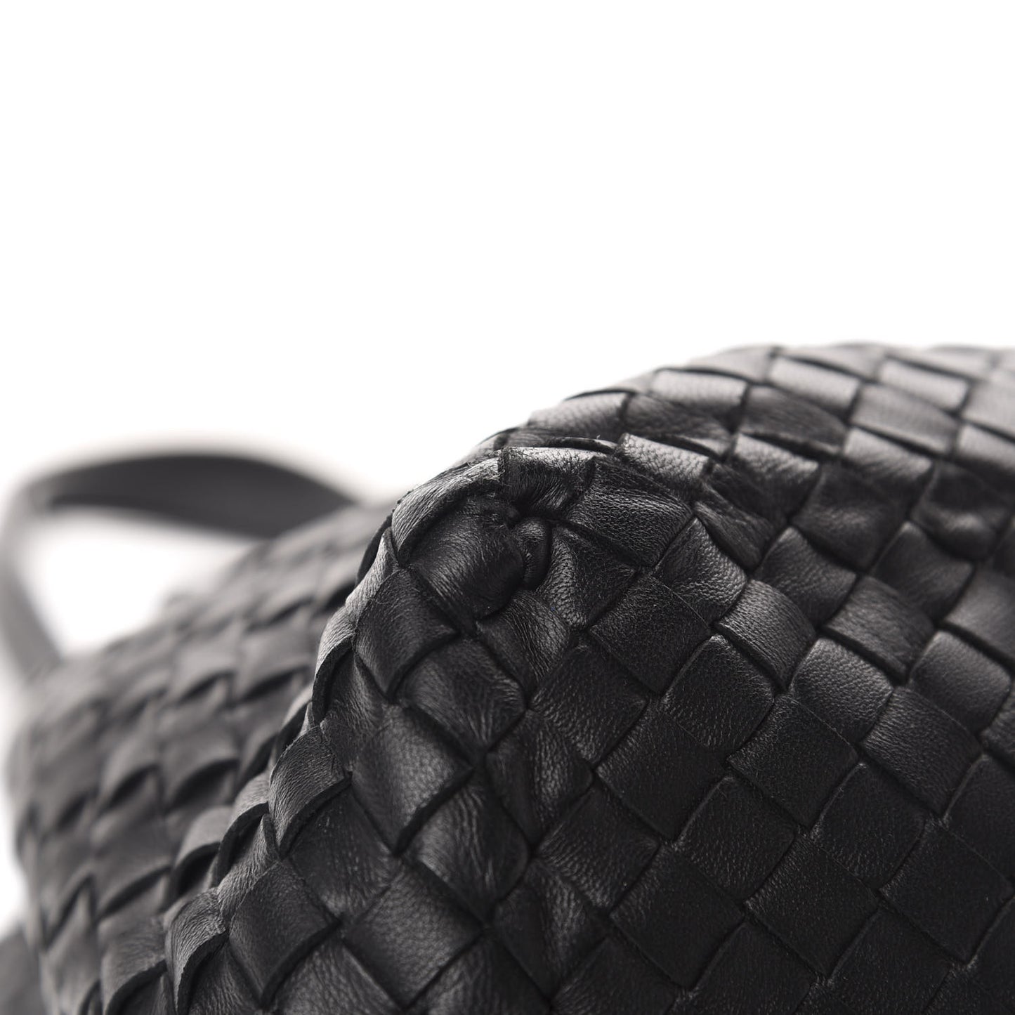 Nappa Intrecciato Medium Seamless Tote Black