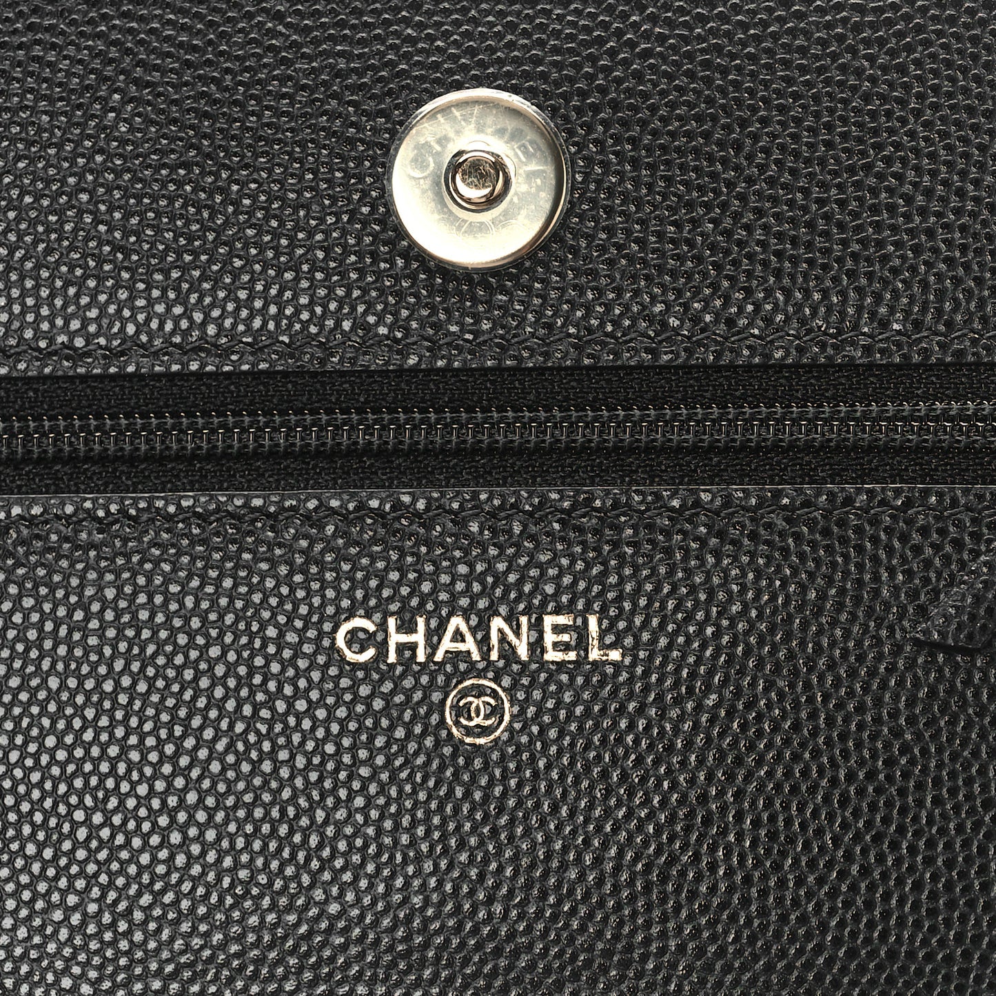 Caviar Quilted Crystal CC Wallet On Chain WOC Black