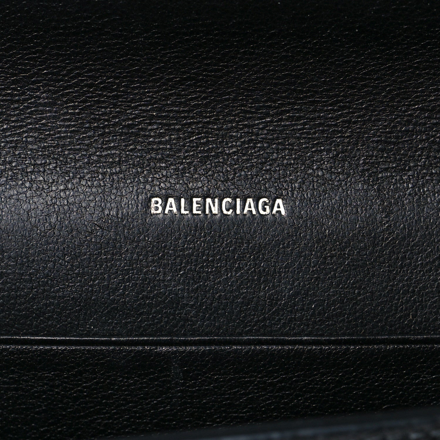 Balenciaga Grained Calfskin Logo Cash Phone Holder Wallet On Chain Black White 11 of 18