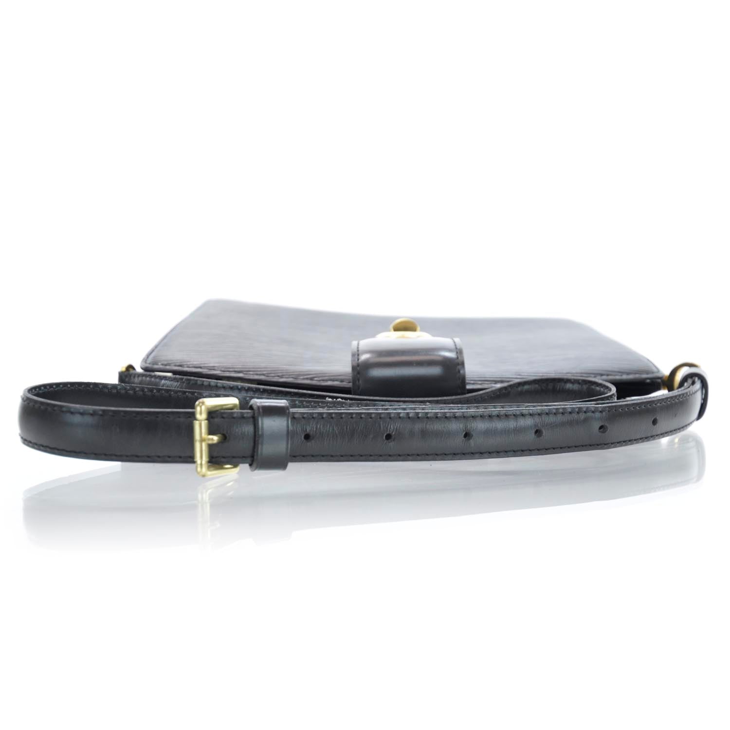 Louis Vuitton Epi Capucines Black 5 of 11
