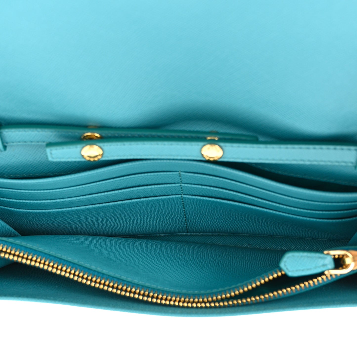 Saffiano Metal Oro Chain Wallet Turchese