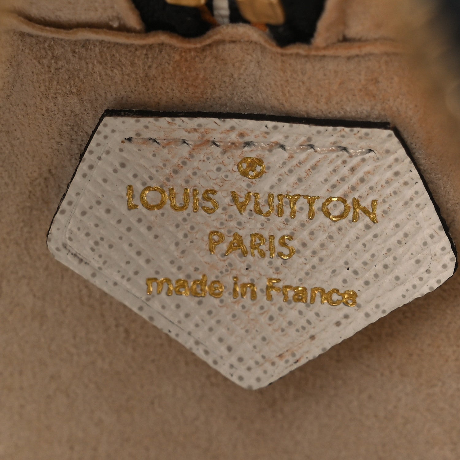 Louis Vuitton Monogram Giant Jungle Beach Pouch Ivory 6 of 12