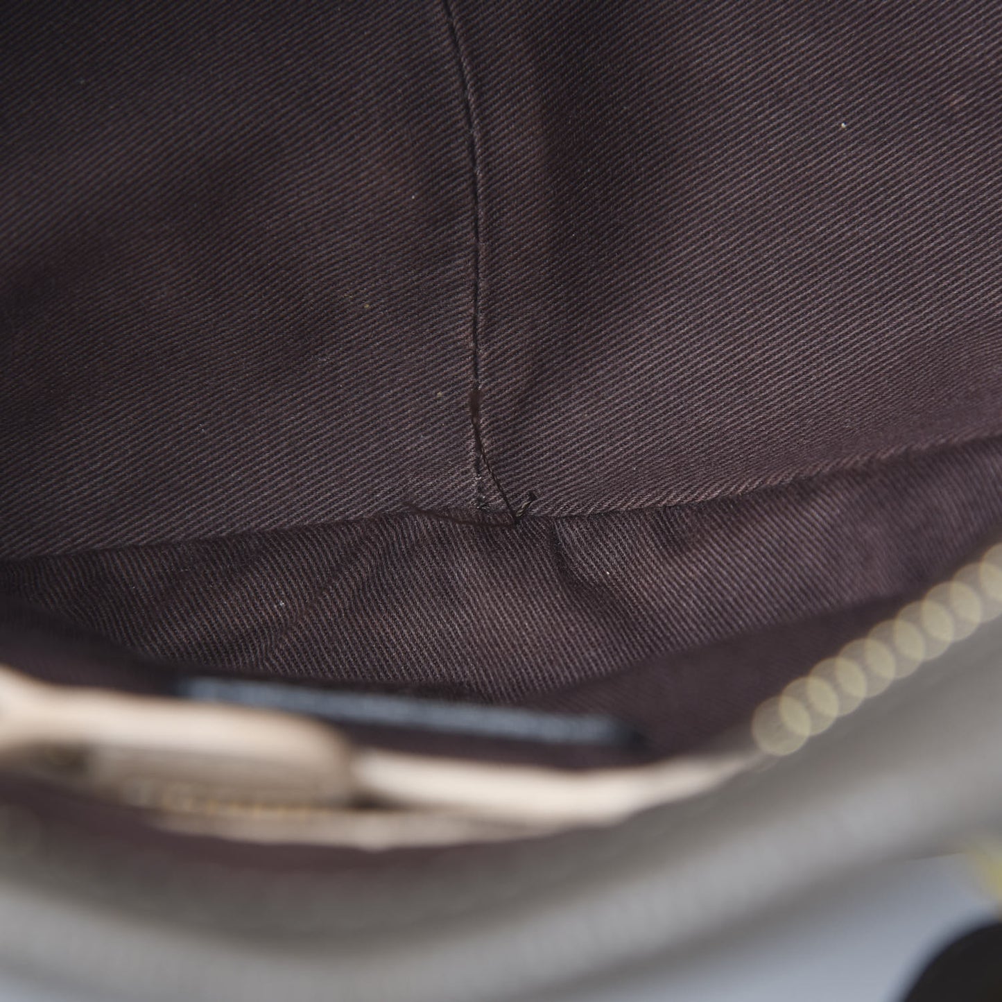 Calfskin Small Paraty Rock