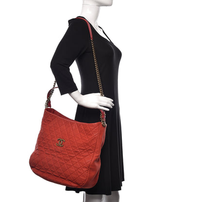 Chanel Iridescent Caviar Quilted Country Chic Hobo Red 2 of 14
