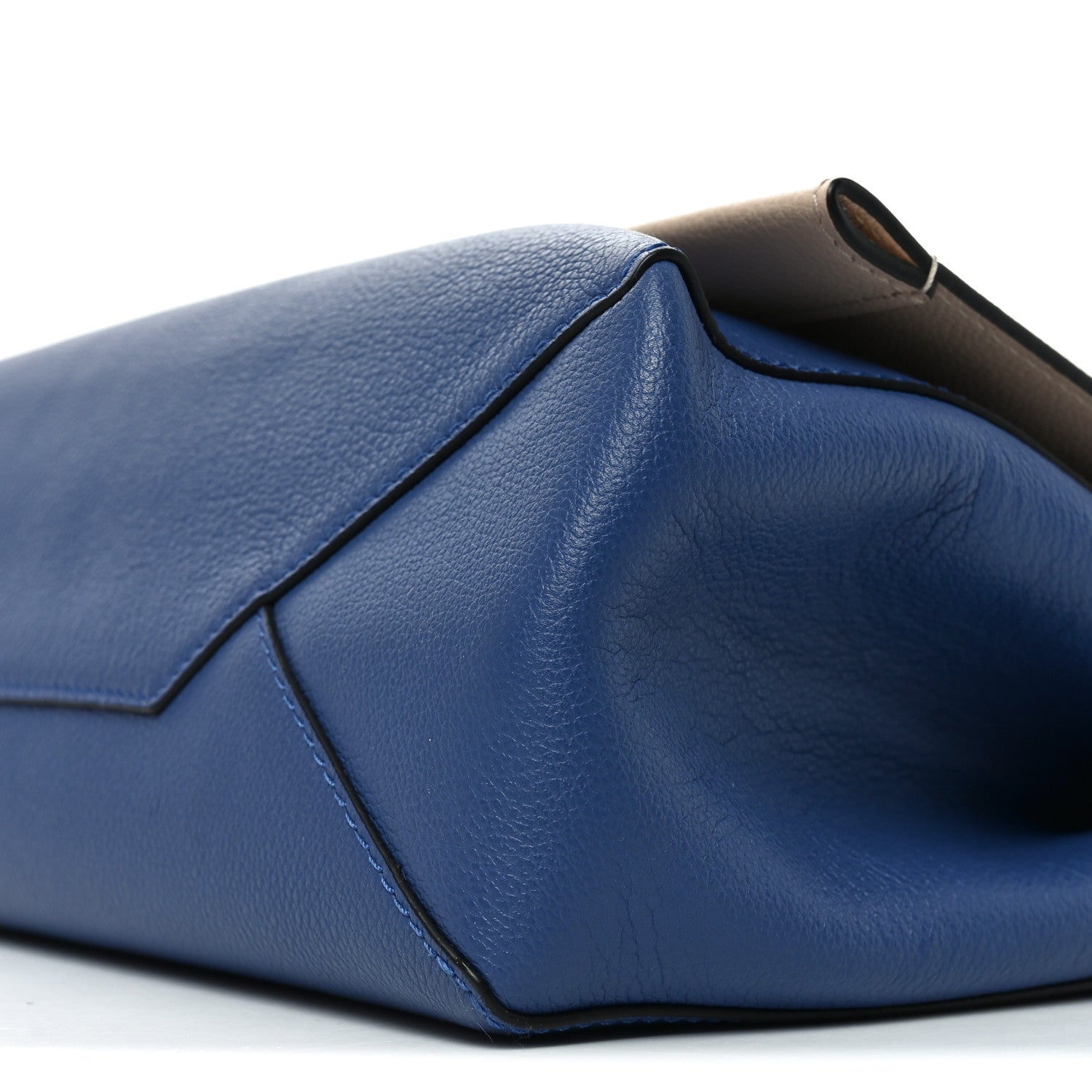 Louis Vuitton Soft Calfskin Lockme II Top Handle Beige Blue 9 of 9