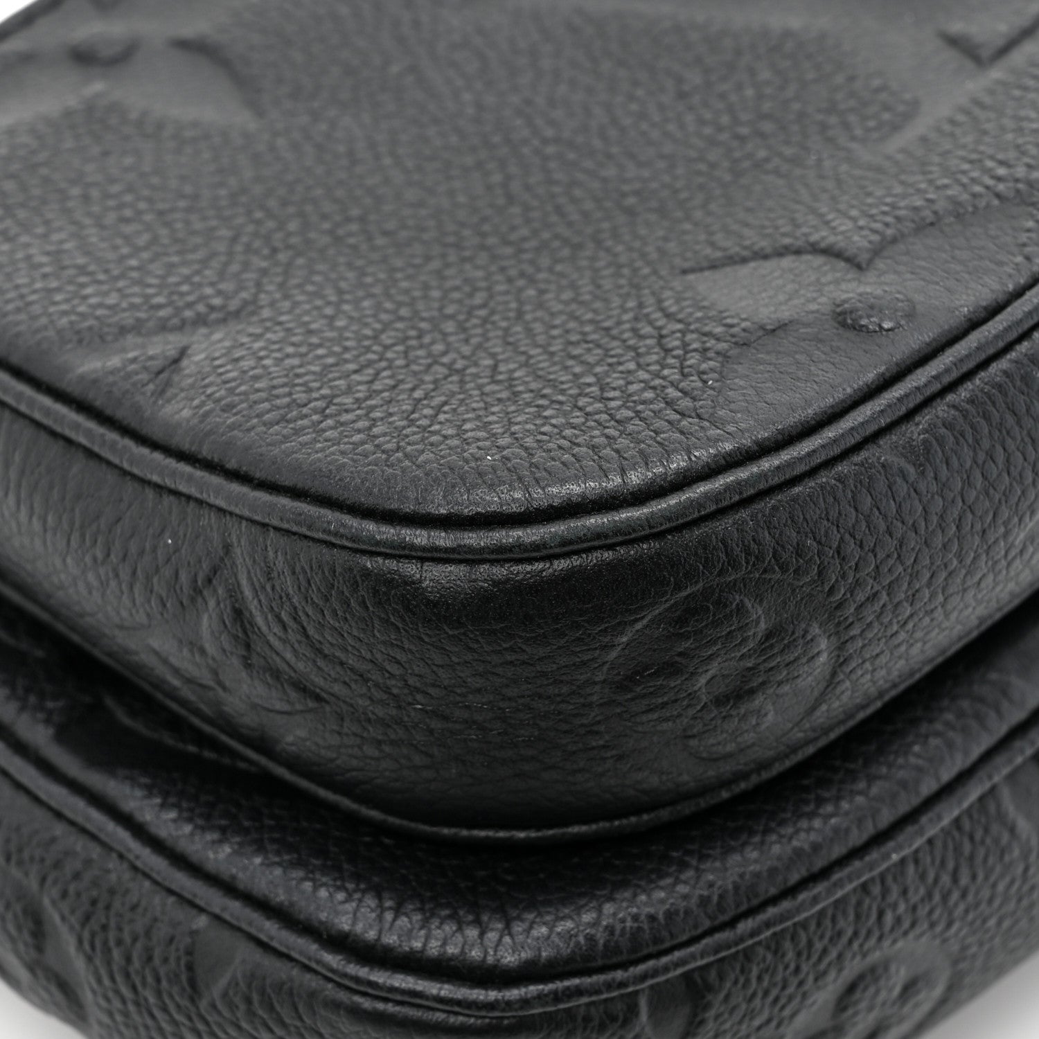 Louis Vuitton Empreinte Monogram Giant Multi Pochette Accessories Black 11 of 14