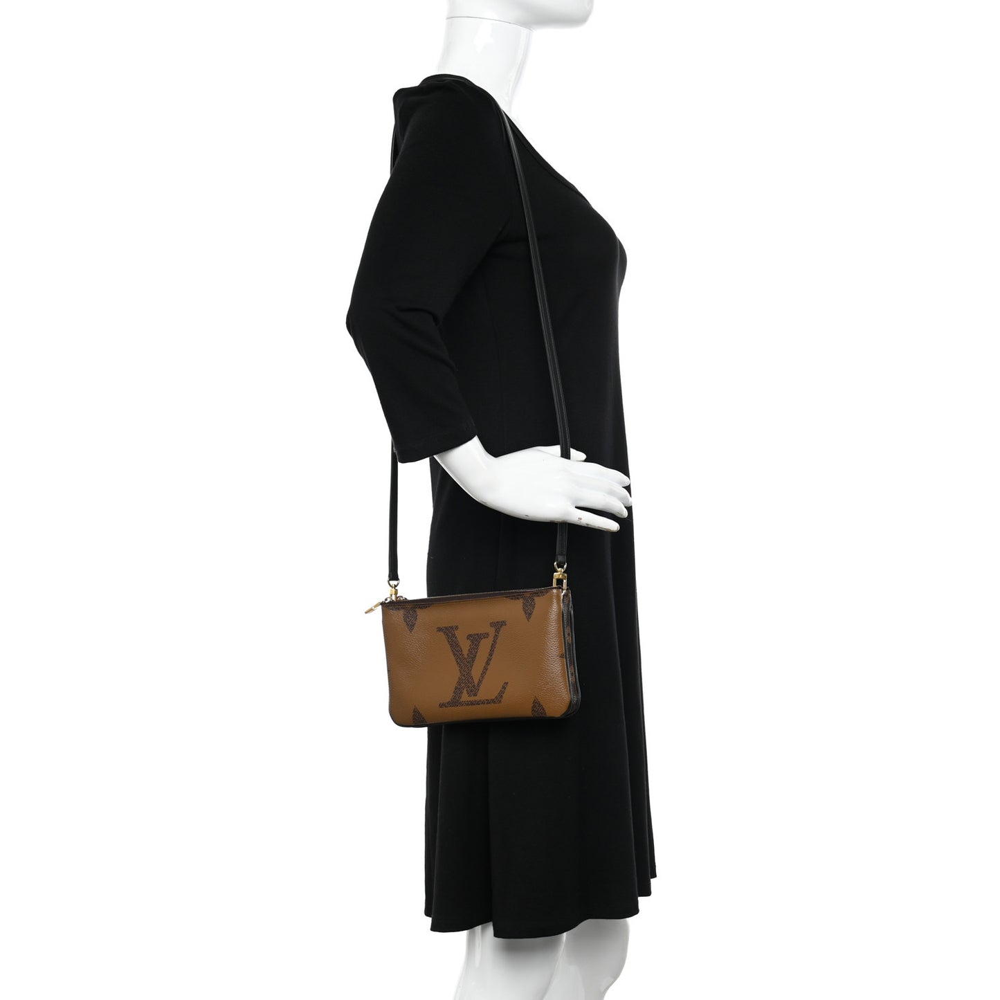 Reverse Monogram Giant Double Zip Pochette