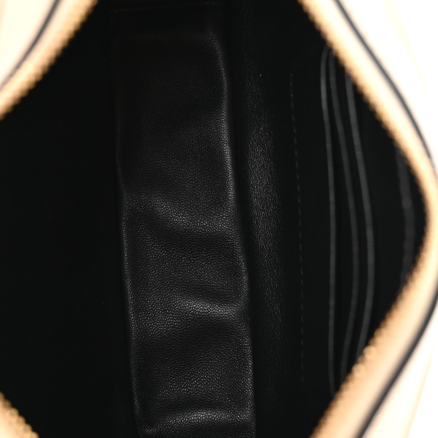 Nappa Viva Superstar Crossbody Bag Butter Black