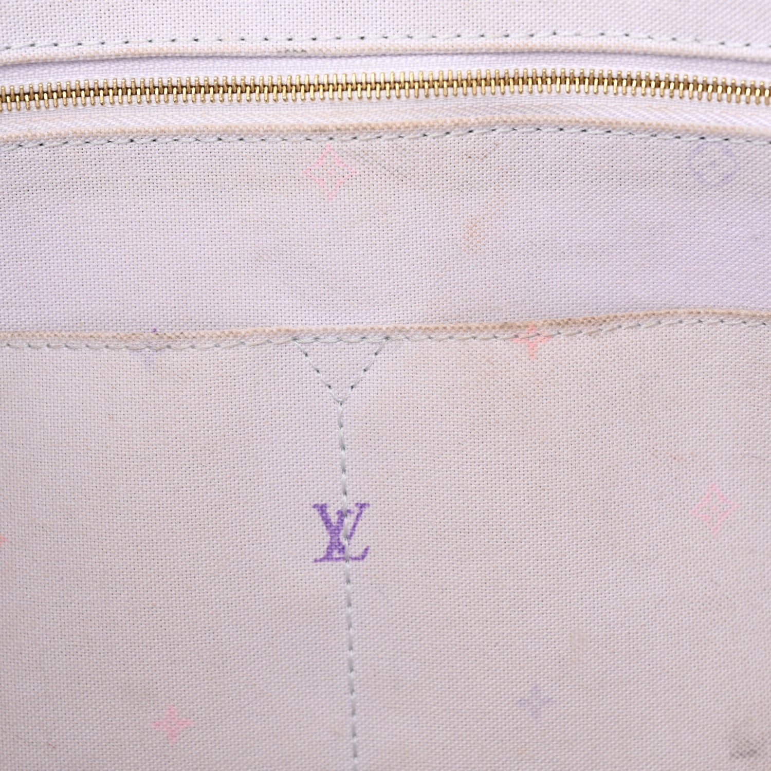 Louis Vuitton Monogram Giant Spring In The City Onthego GM Sunrise Pastel 14 of 21