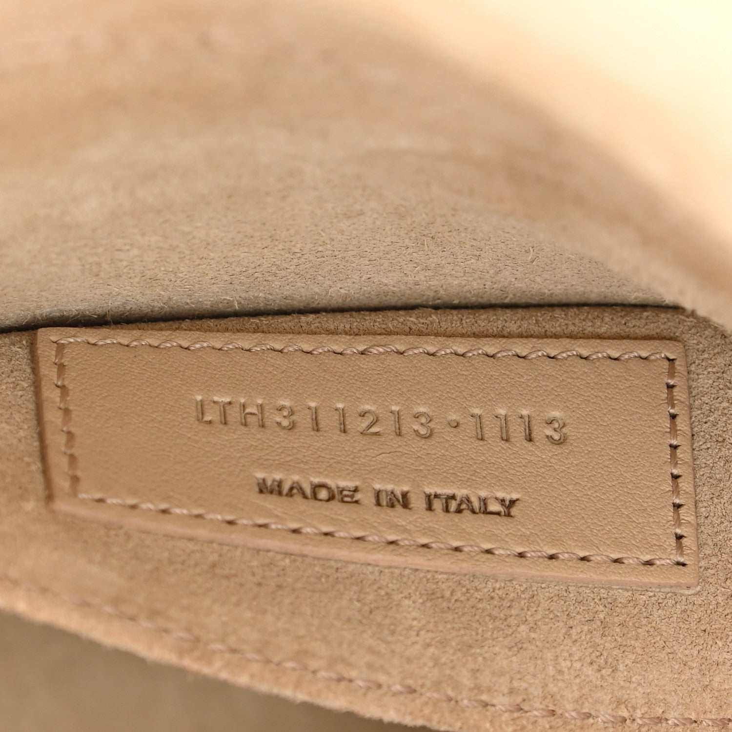 Saint Laurent Calfskin Classic Y Ligne Clutch Light Beige 7 of 8