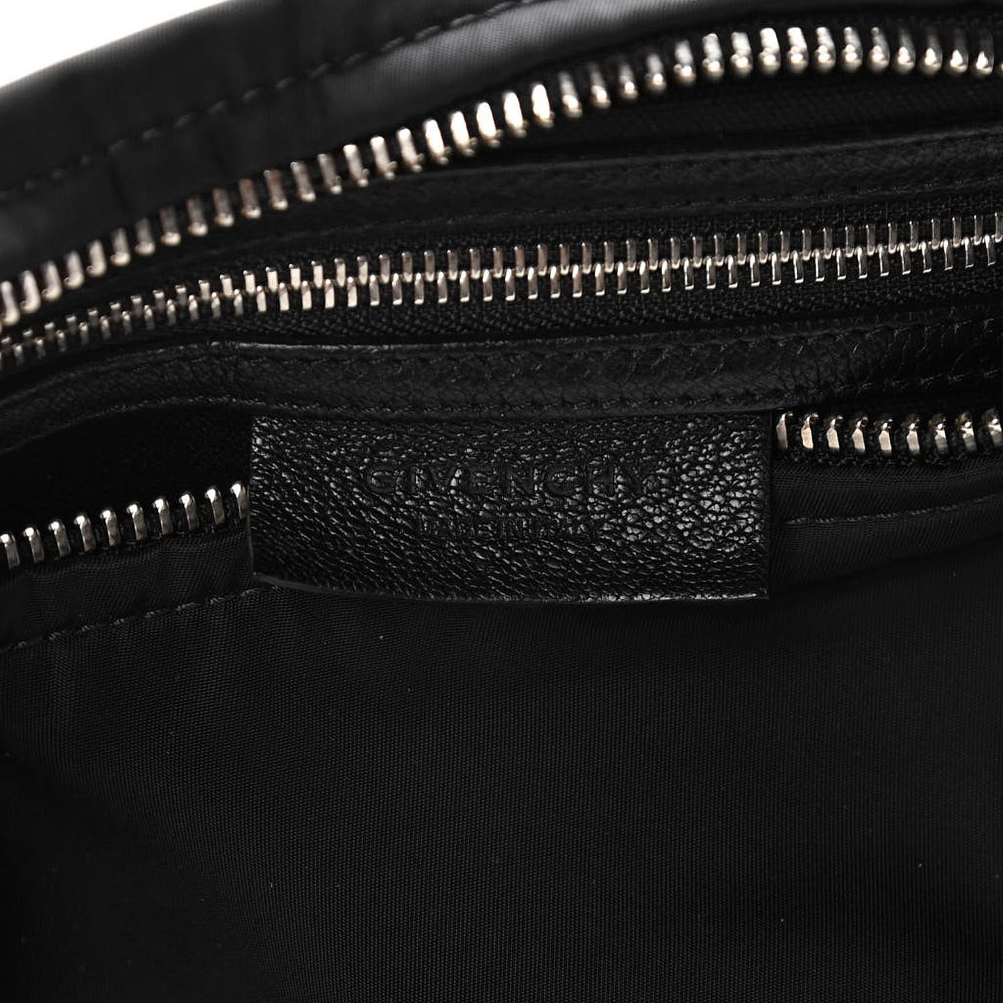 Nylon 4G Small Pandora Black