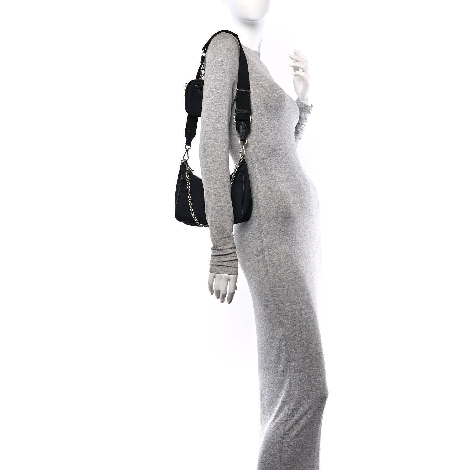 Prada Nylon Re-Edition 2005 Shoulder Bag Black 2 of 9