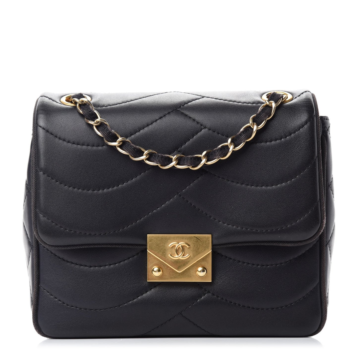 Lambskin Scallop Quilted Mini Pagoda Square Flap Black