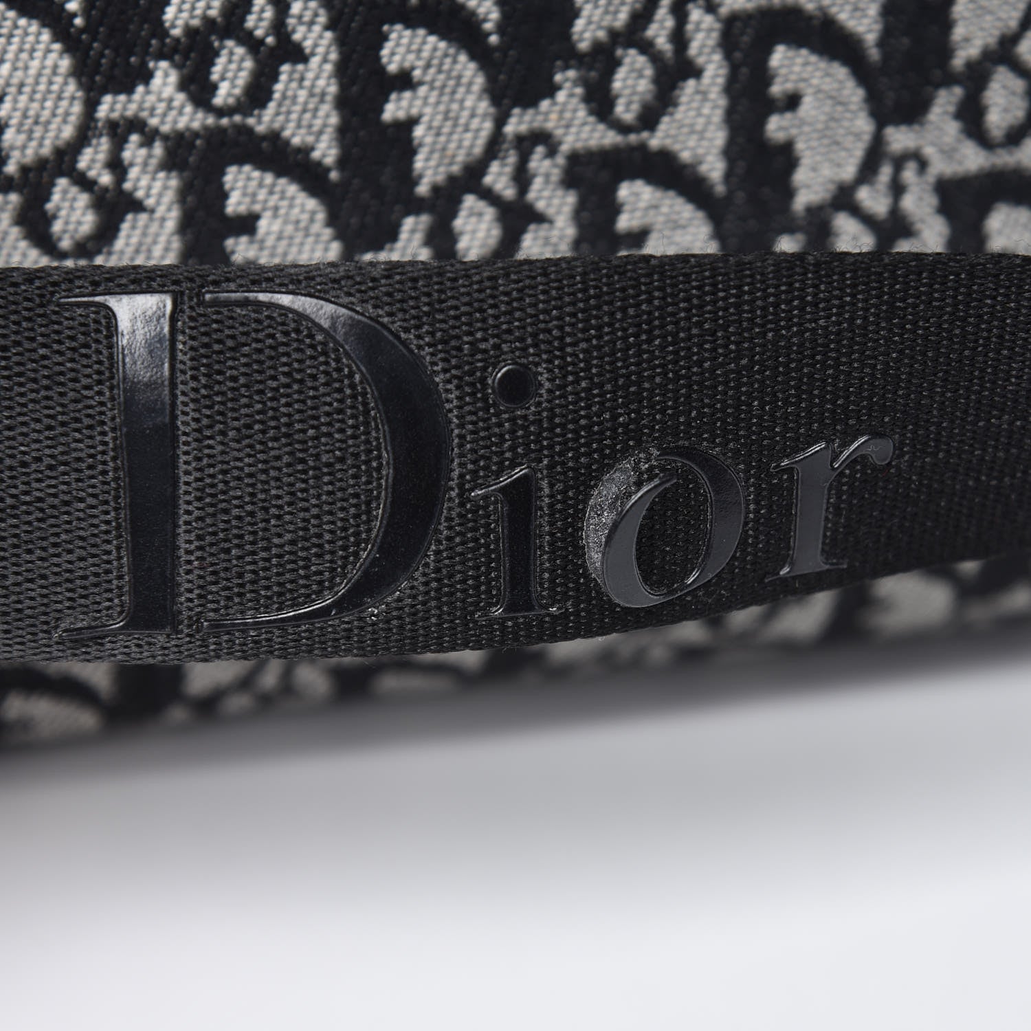 Christian Dior Monogram Messenger Black 10 of 11