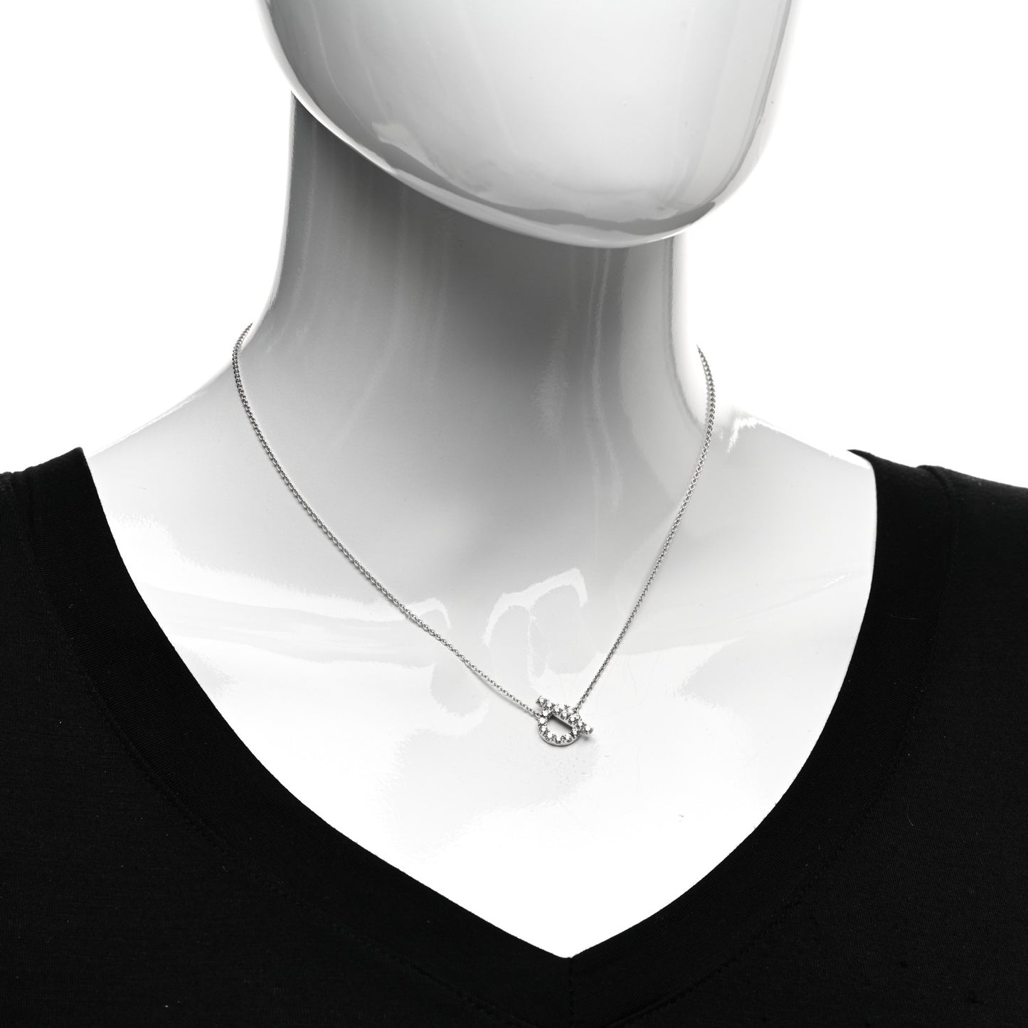 18K White Gold Diamond Finesse Pendant Necklace