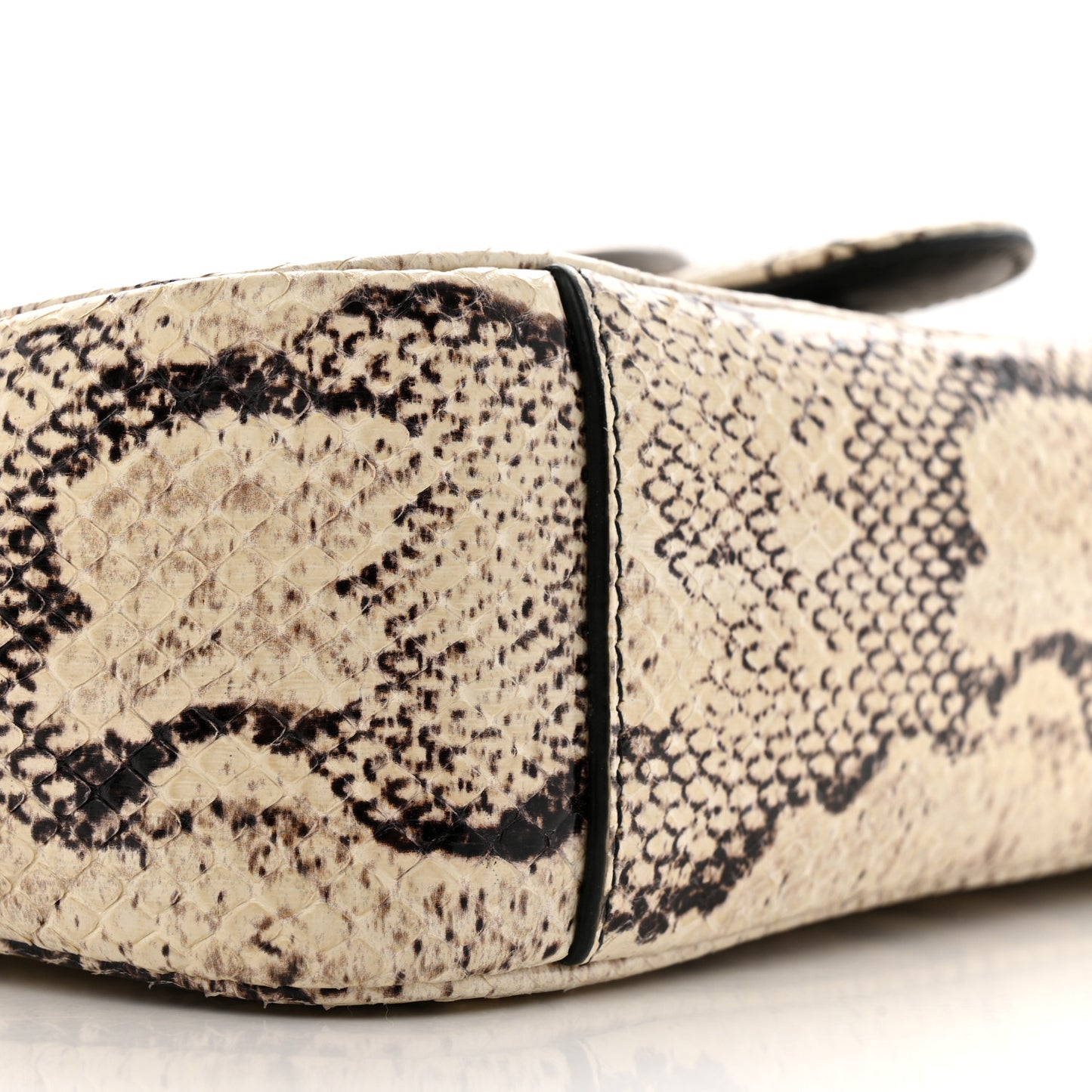 Snakeskin Matelasse Aria Small GG Marmont Shoulder Bag Roccia