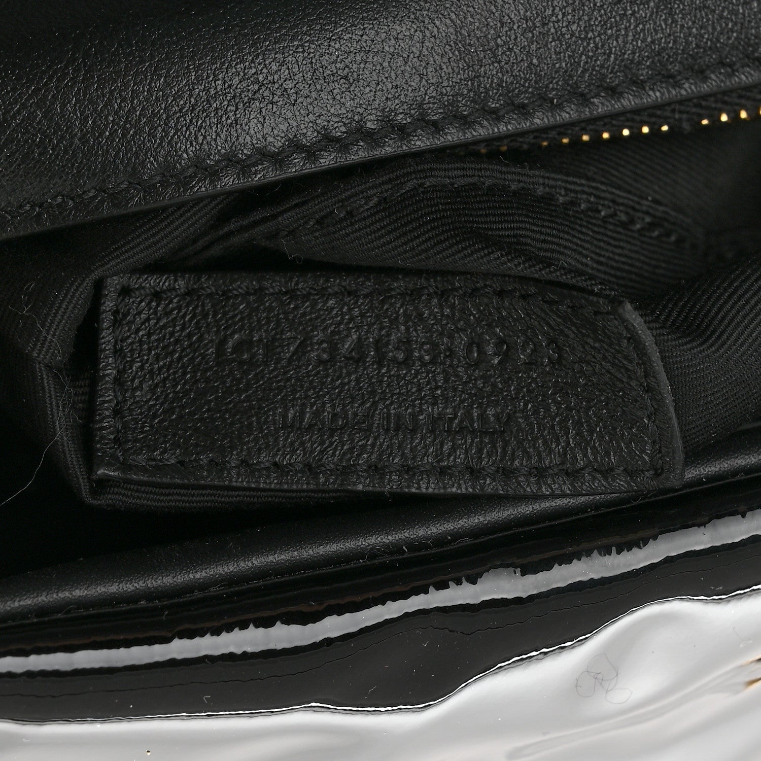 Saint Laurent Patent Calfskin Calypso Black 8 of 12