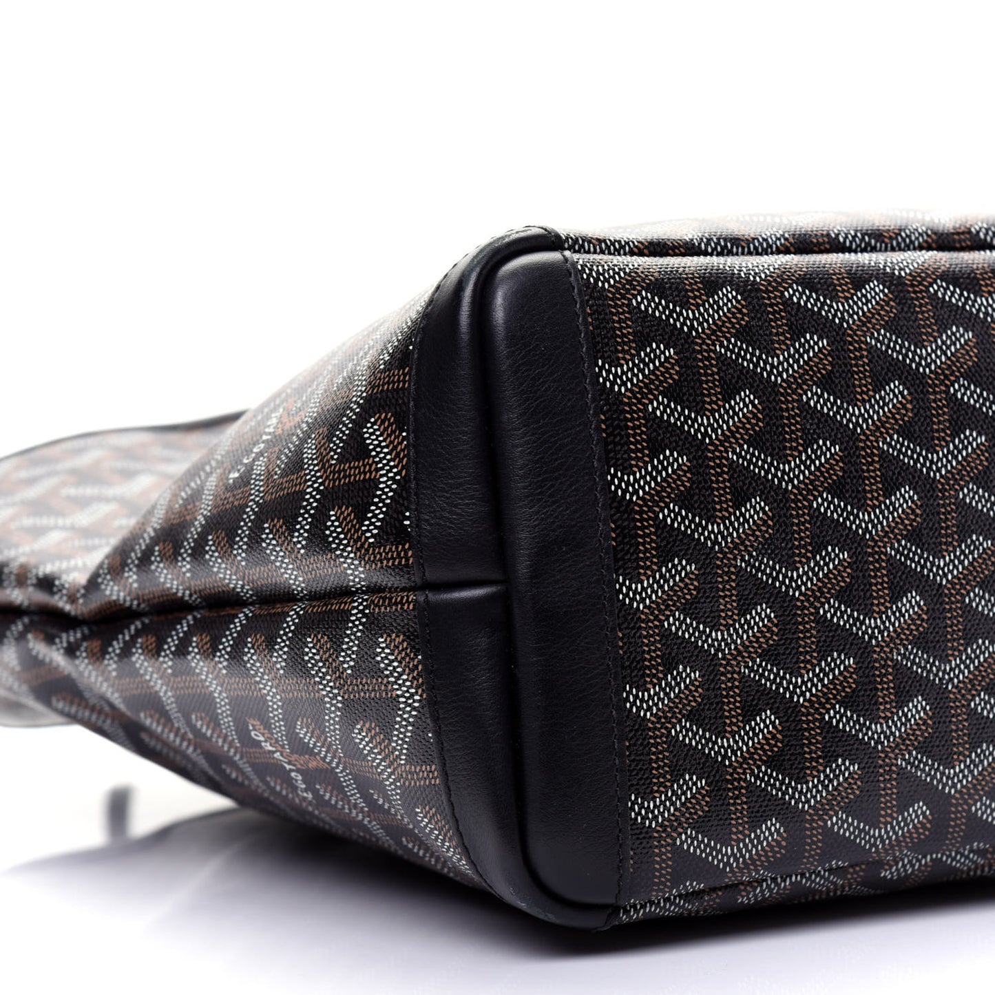 Goyardine Artois PM Black