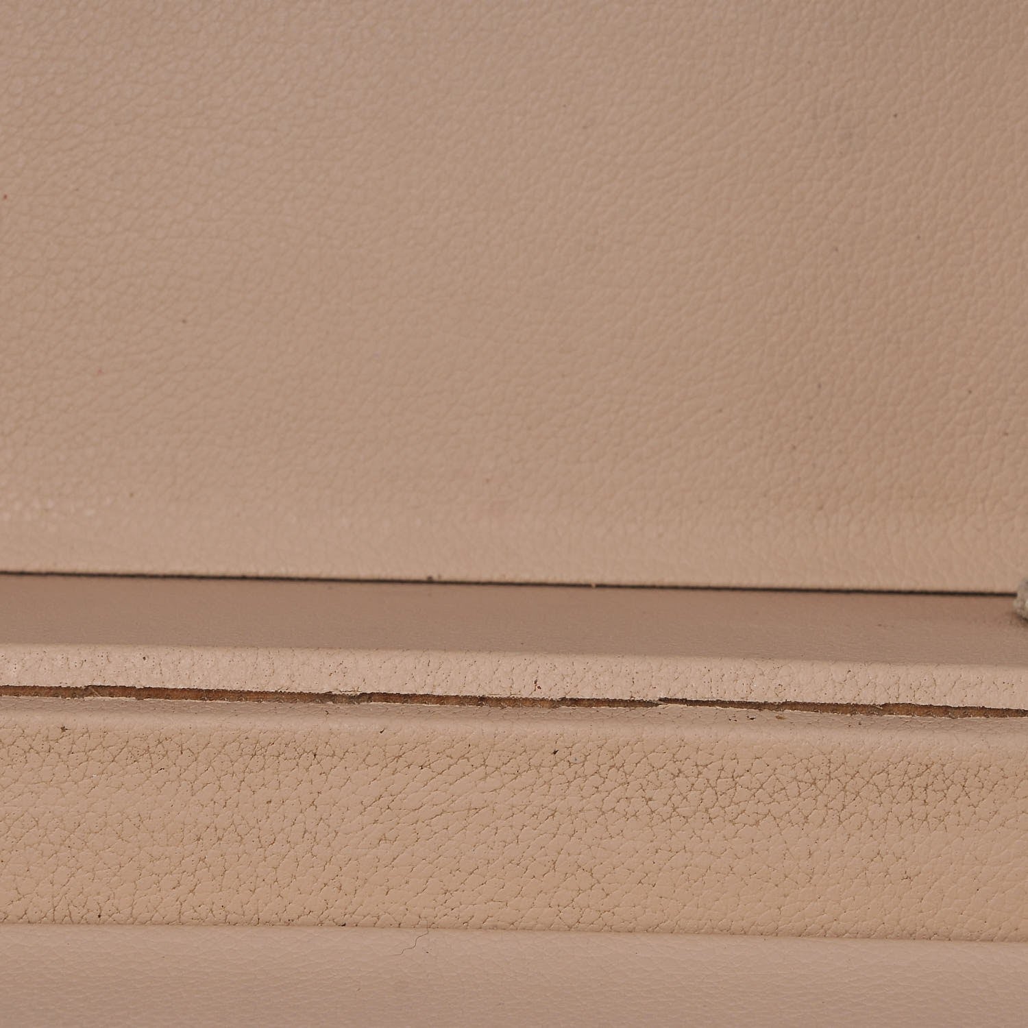 Louis Vuitton Monogram Bisten 50 21 of 25