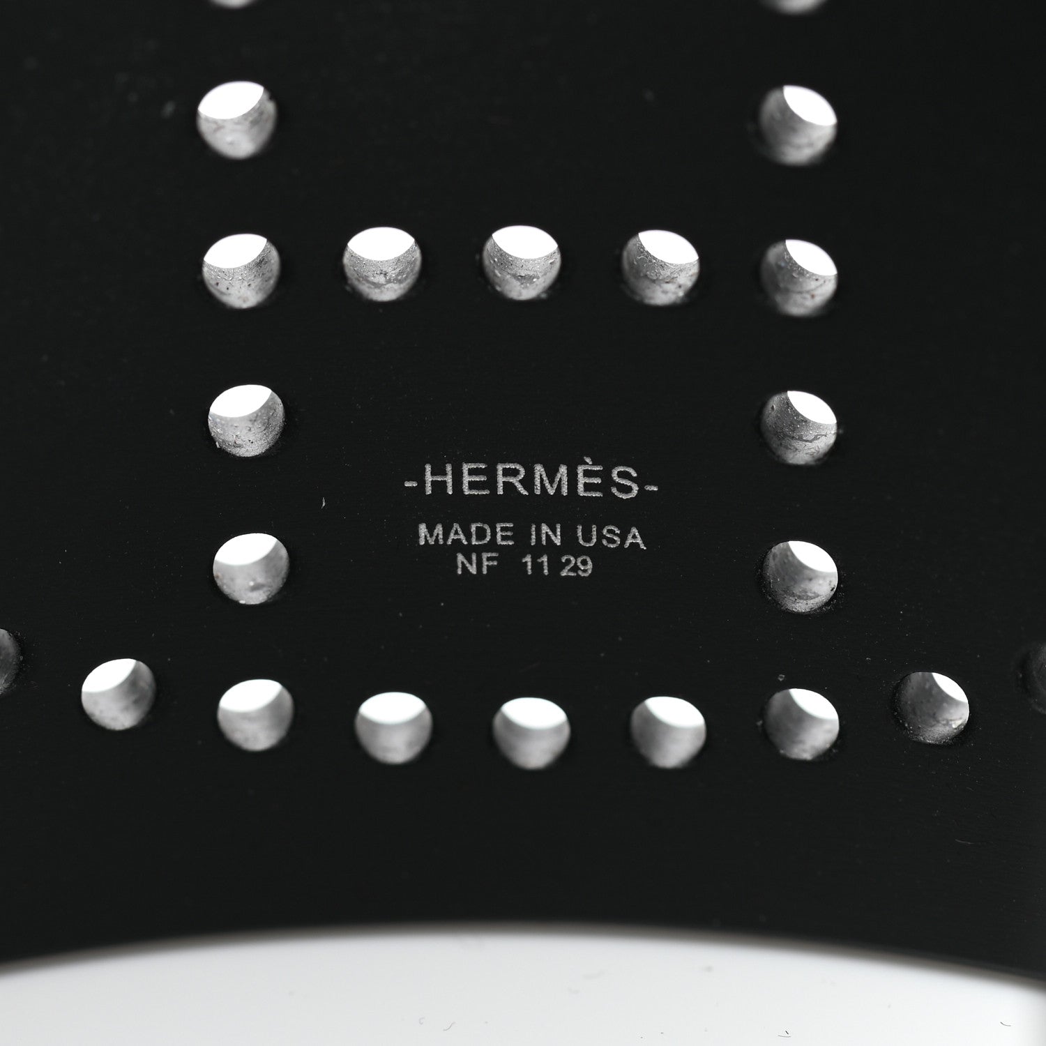 Hermes Aluminium Evelyne Sunset Cuff Bracelet T3 Black 4 of 5
