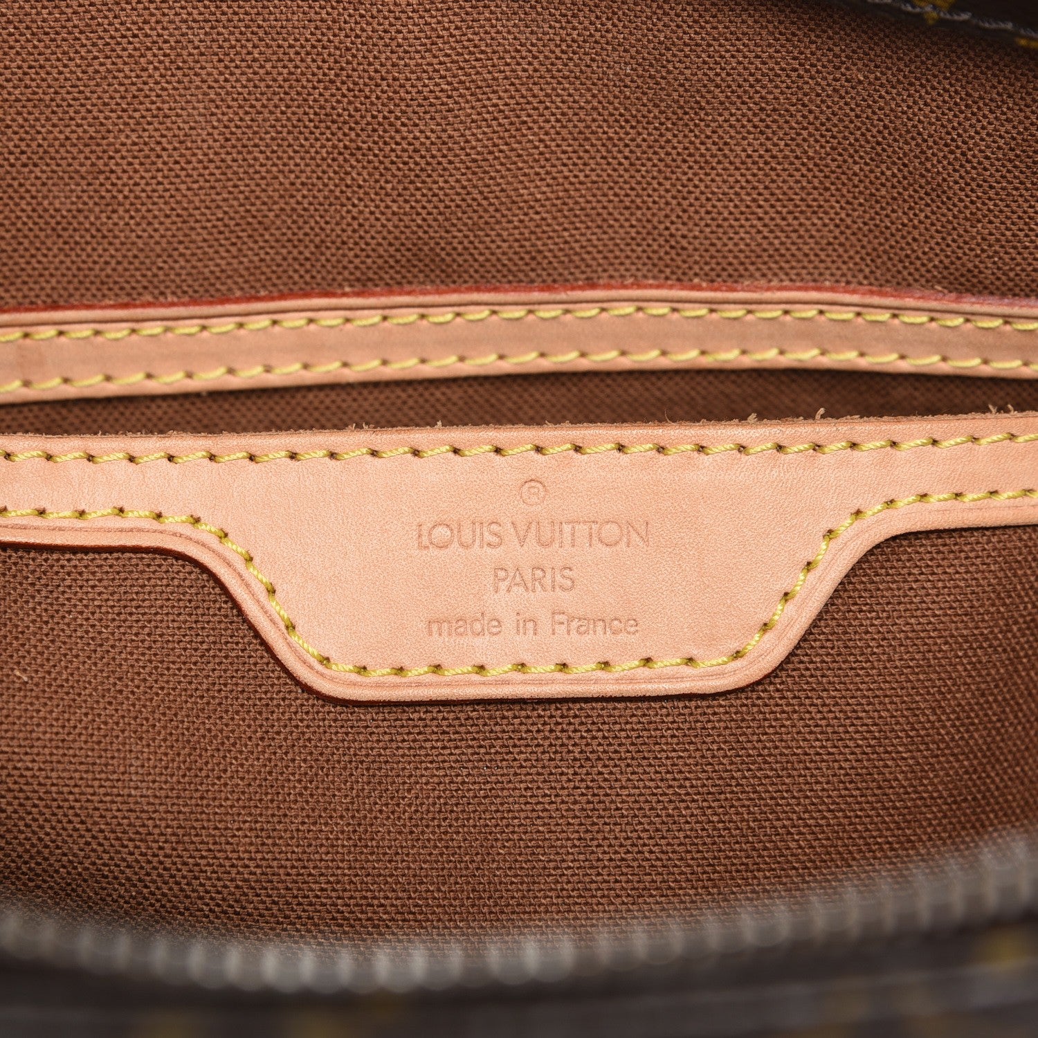 Louis Vuitton Monogram Cabas Mezzo 9 of 10