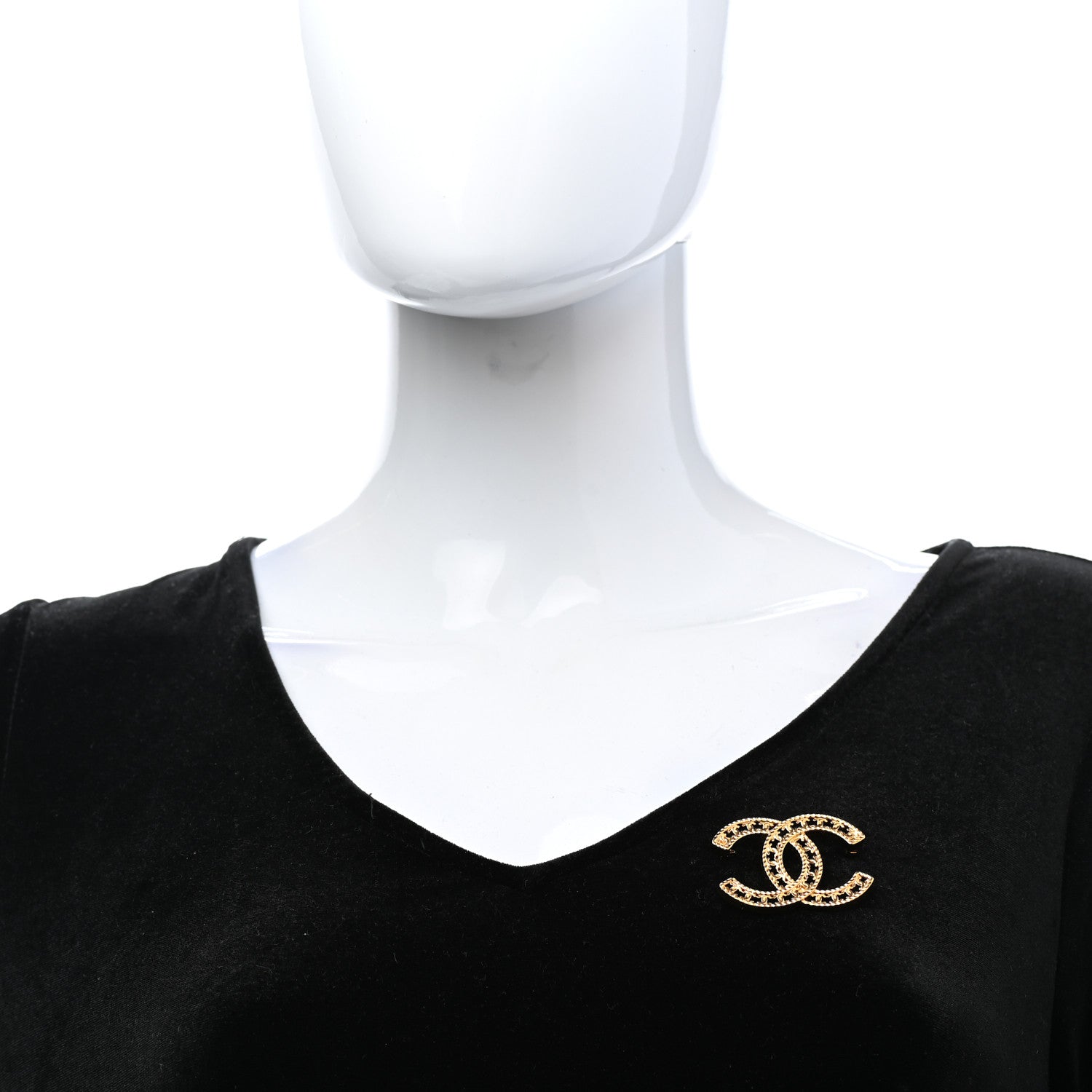Chanel Metal CC Brooch Gold 2 of 5