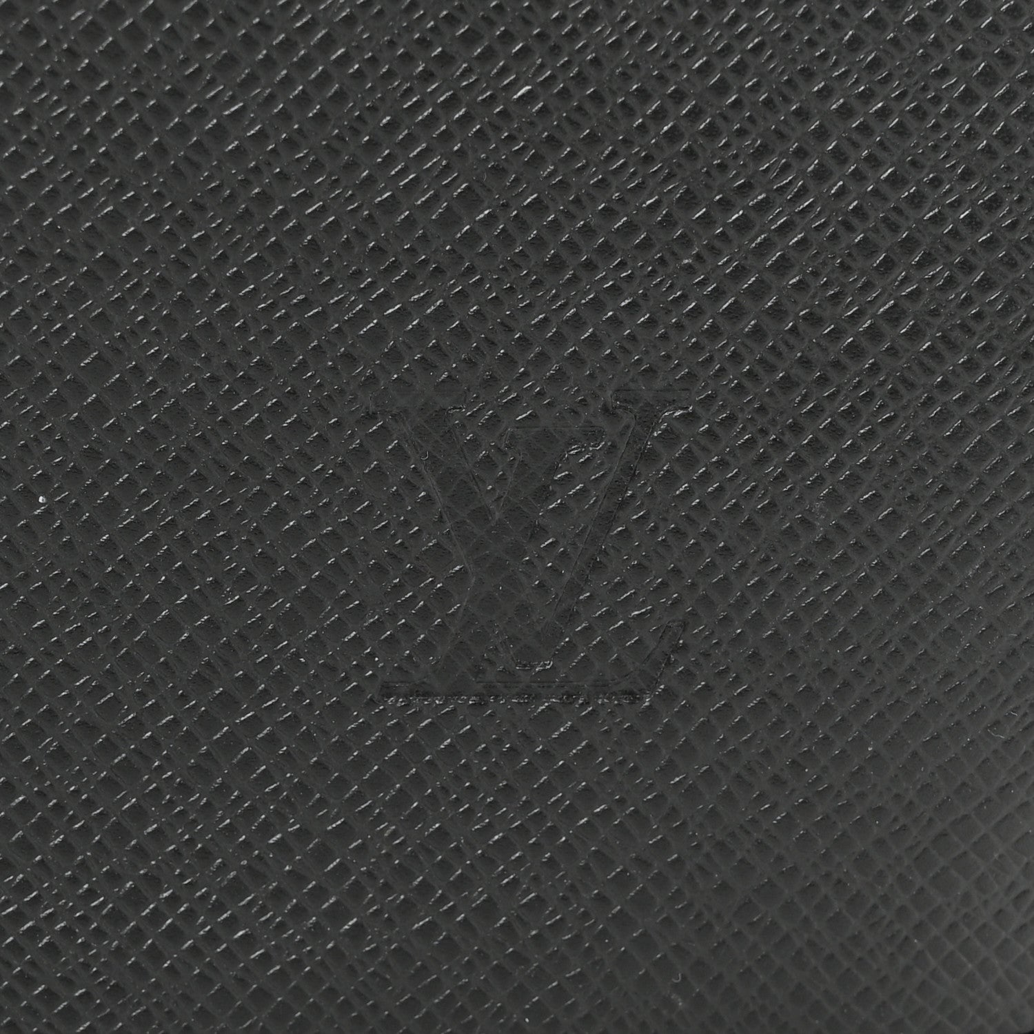 Louis Vuitton Taiga Neo Robusto 2 Compartment Briefcase Black 14 of 14