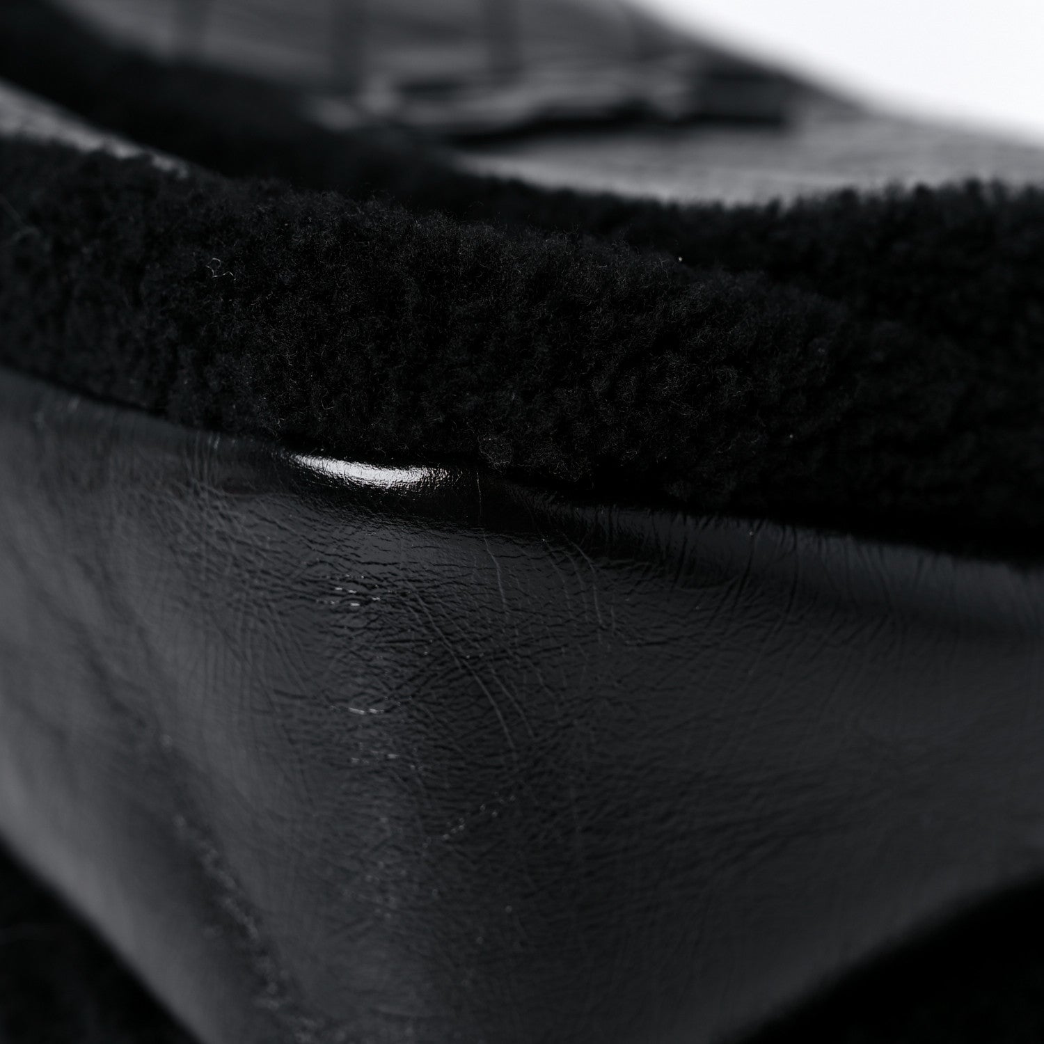Saint Laurent Crinkled Calfskin Shearling Monogram Medium Niki Chain Satchel Black 9 of 12