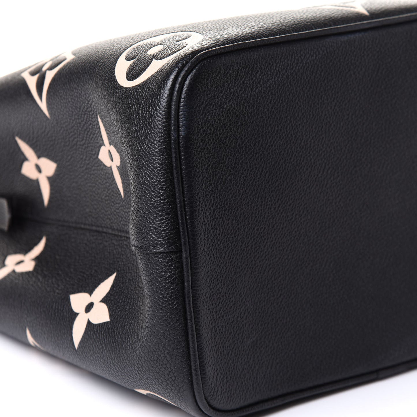 Empreinte Monogram Giant Neonoe MM Black Beige