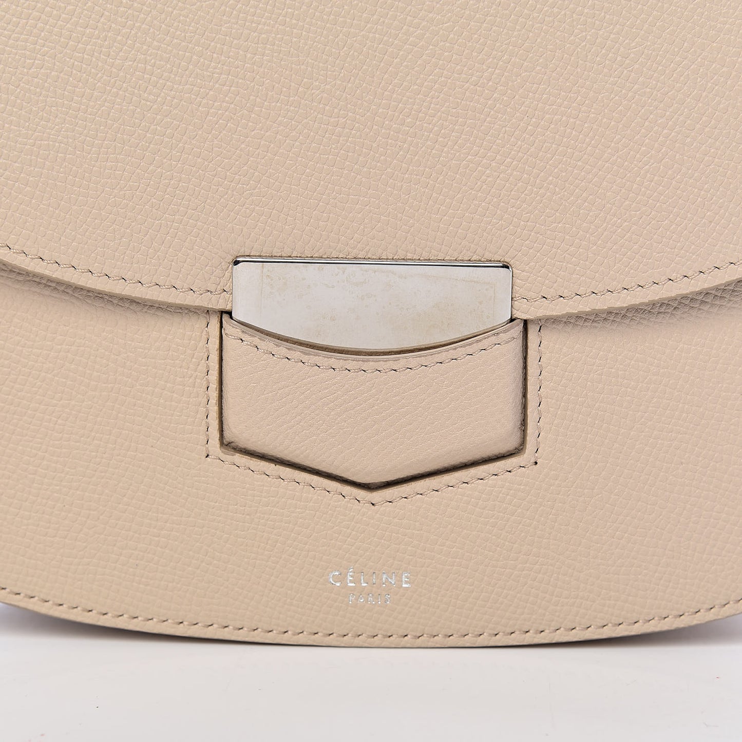 Grained Calfskin Medium Trotteur Light Taupe