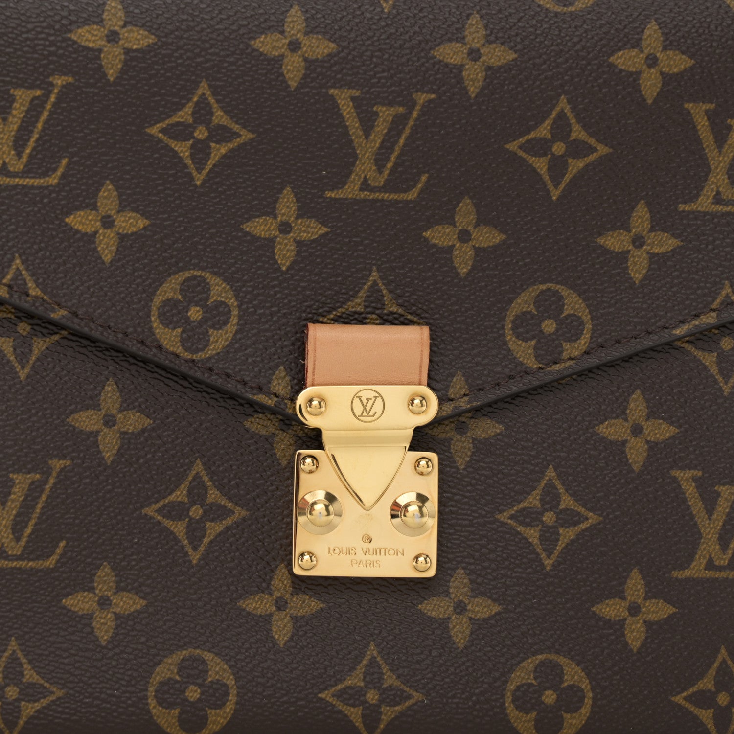 Louis Vuitton Monogram Pochette Metis 8 of 10