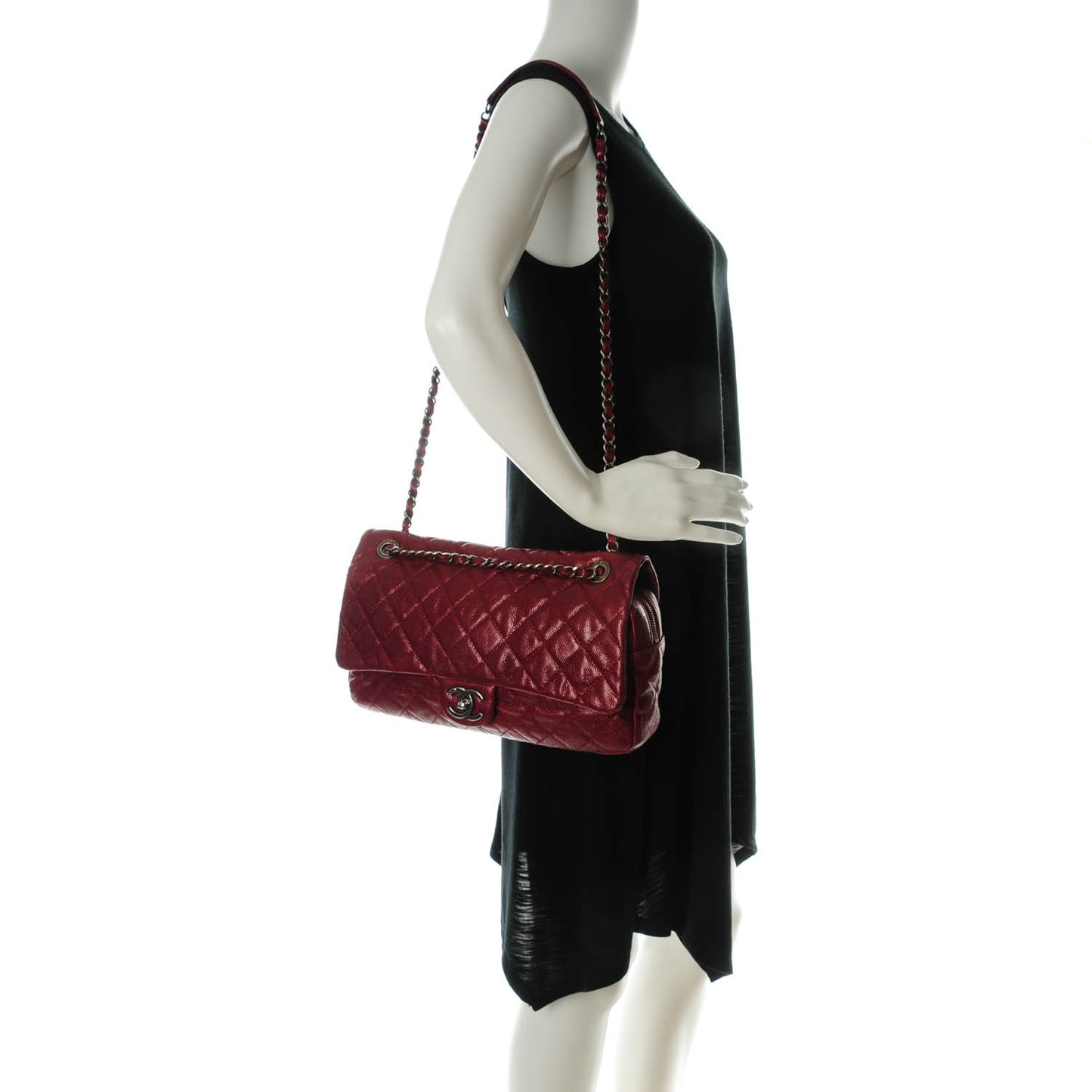 Iridescent Caviar Quilted Large Chic Flap Red