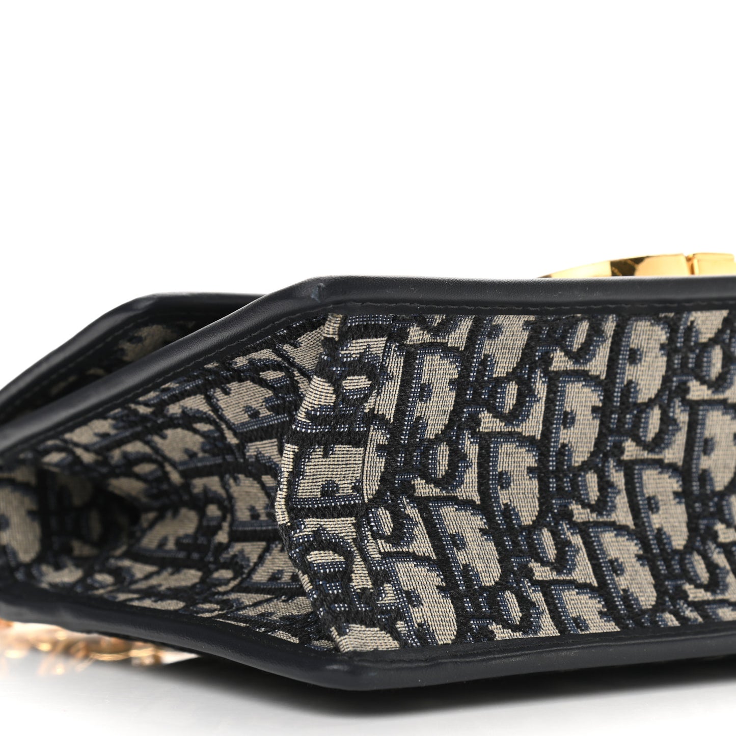 Oblique 30 Montaigne Chain Flap Bag Blue