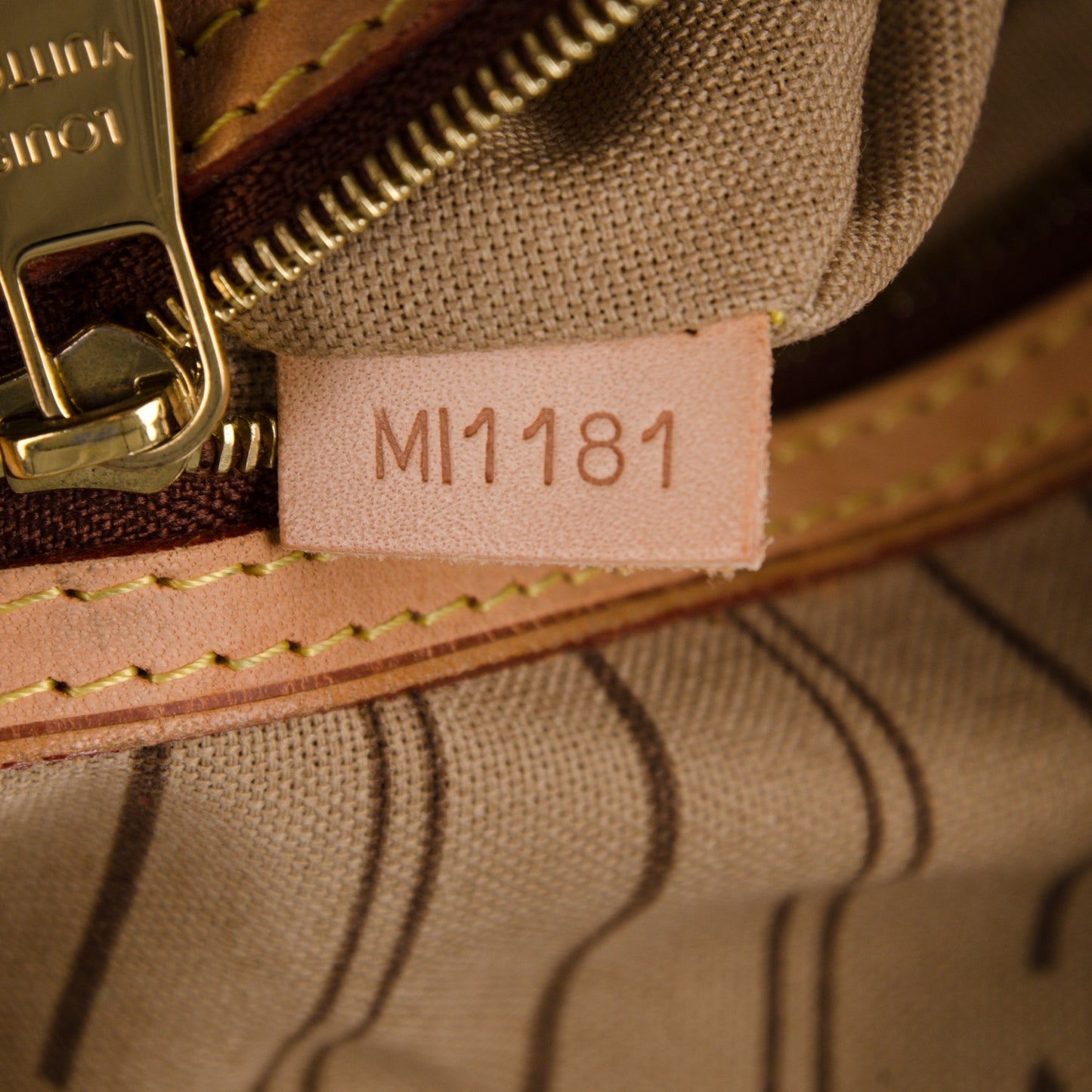 Monogram Delightful GM