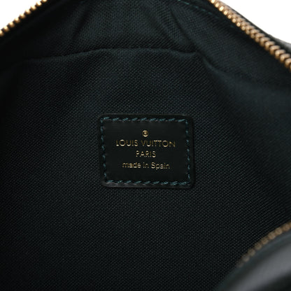 Louis Vuitton Taiga Kaluga Toiletry Pouch Epicea 7 of 7