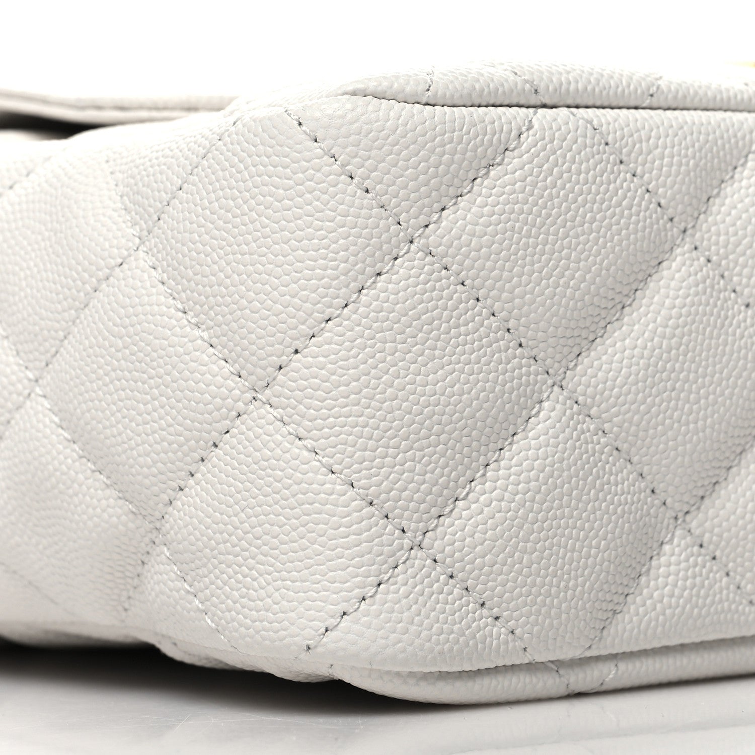 Chanel Caviar Quilted Wavy CC Hobo White 9 of 10