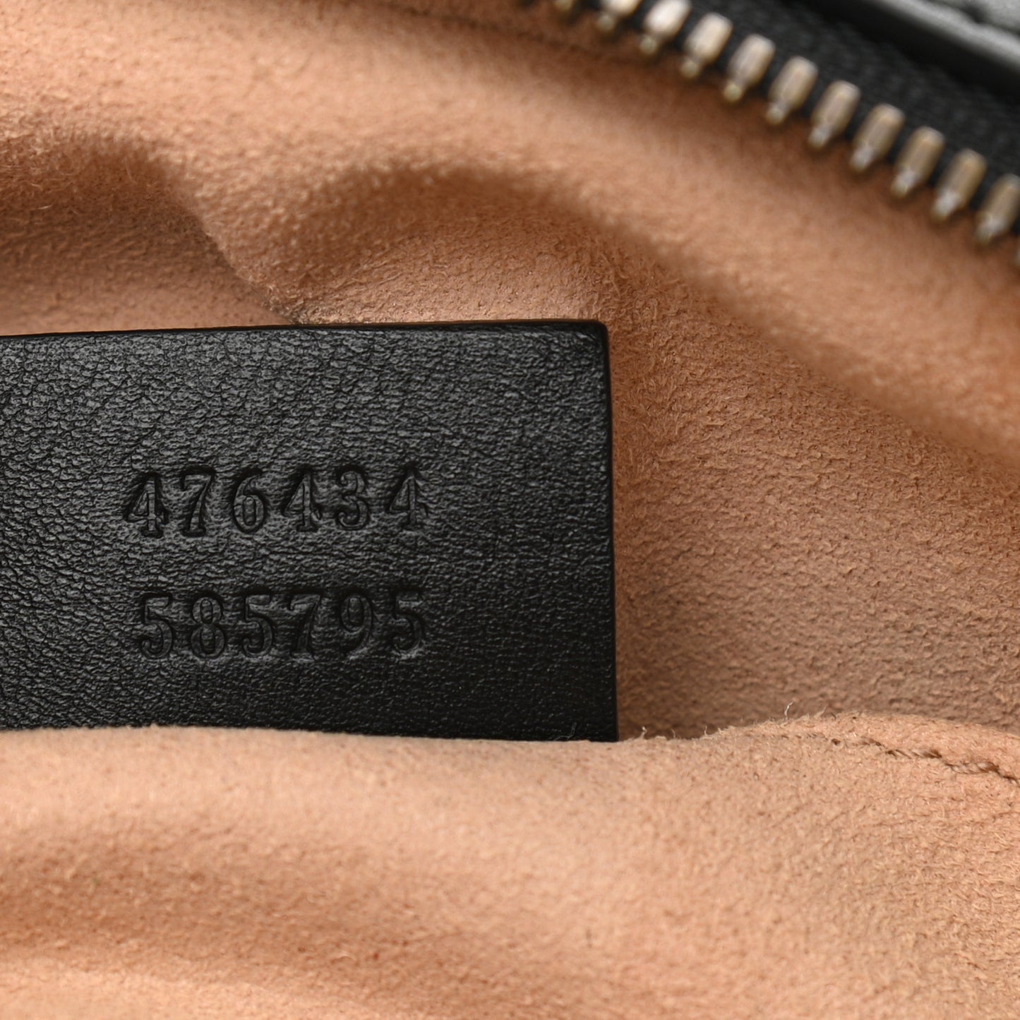 Calfskin Matelasse GG Marmont Belt Bag 85 34 Black
