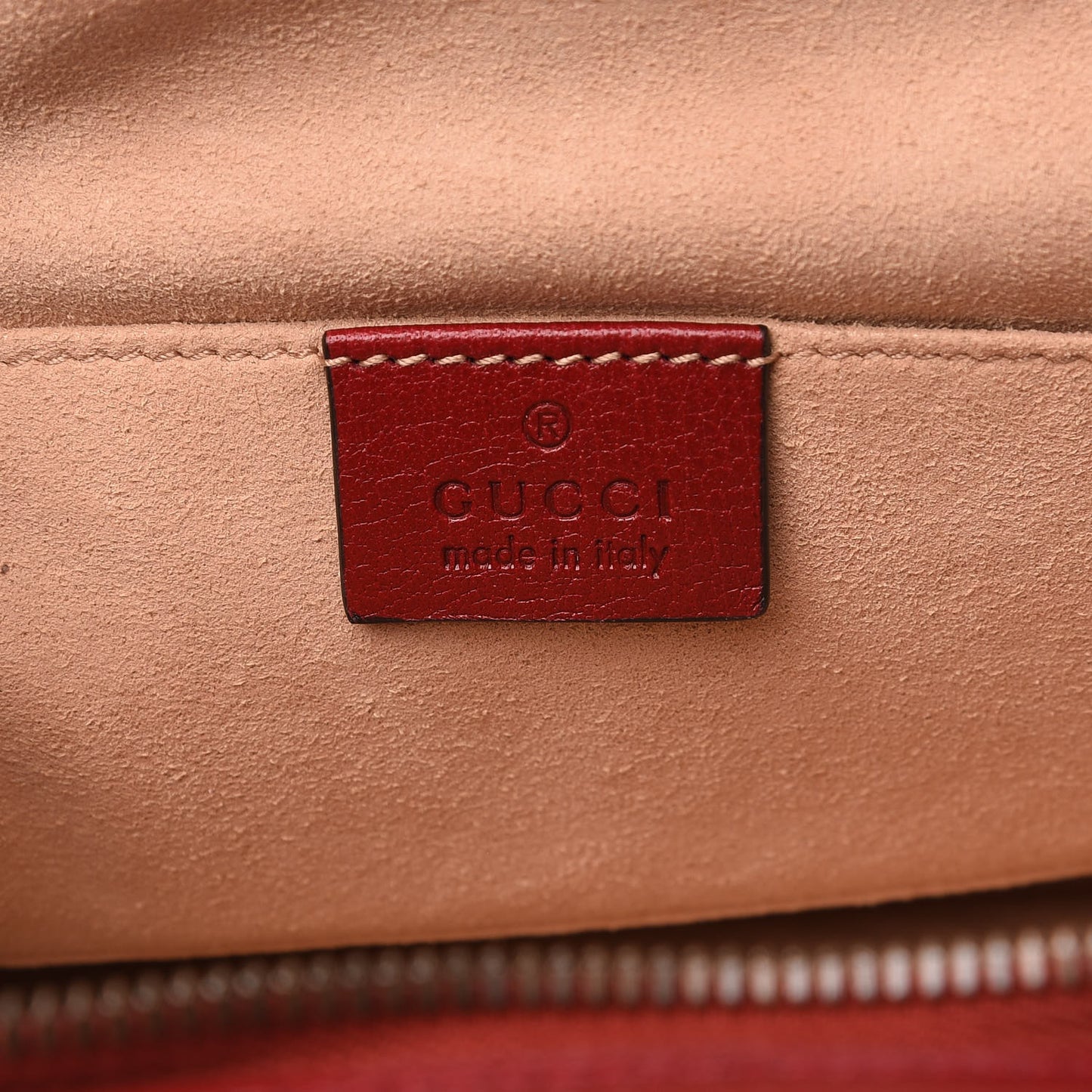 Piuma Lux Calfskin Small Re(Belle) Crossbody Bag Romantic Cerise
