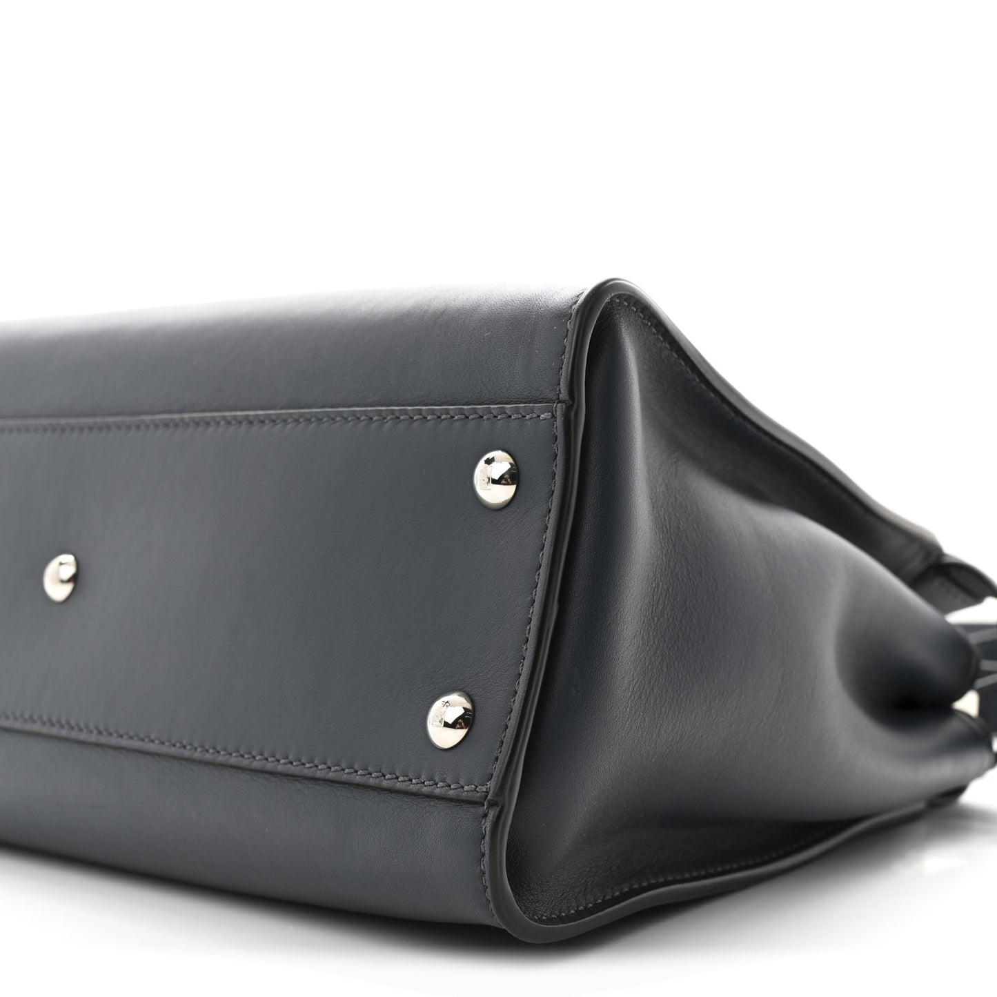 Vitello Seta Shiny Nappa Elaphe Medium Peekaboo Iconic Satchel Notturno Natural
