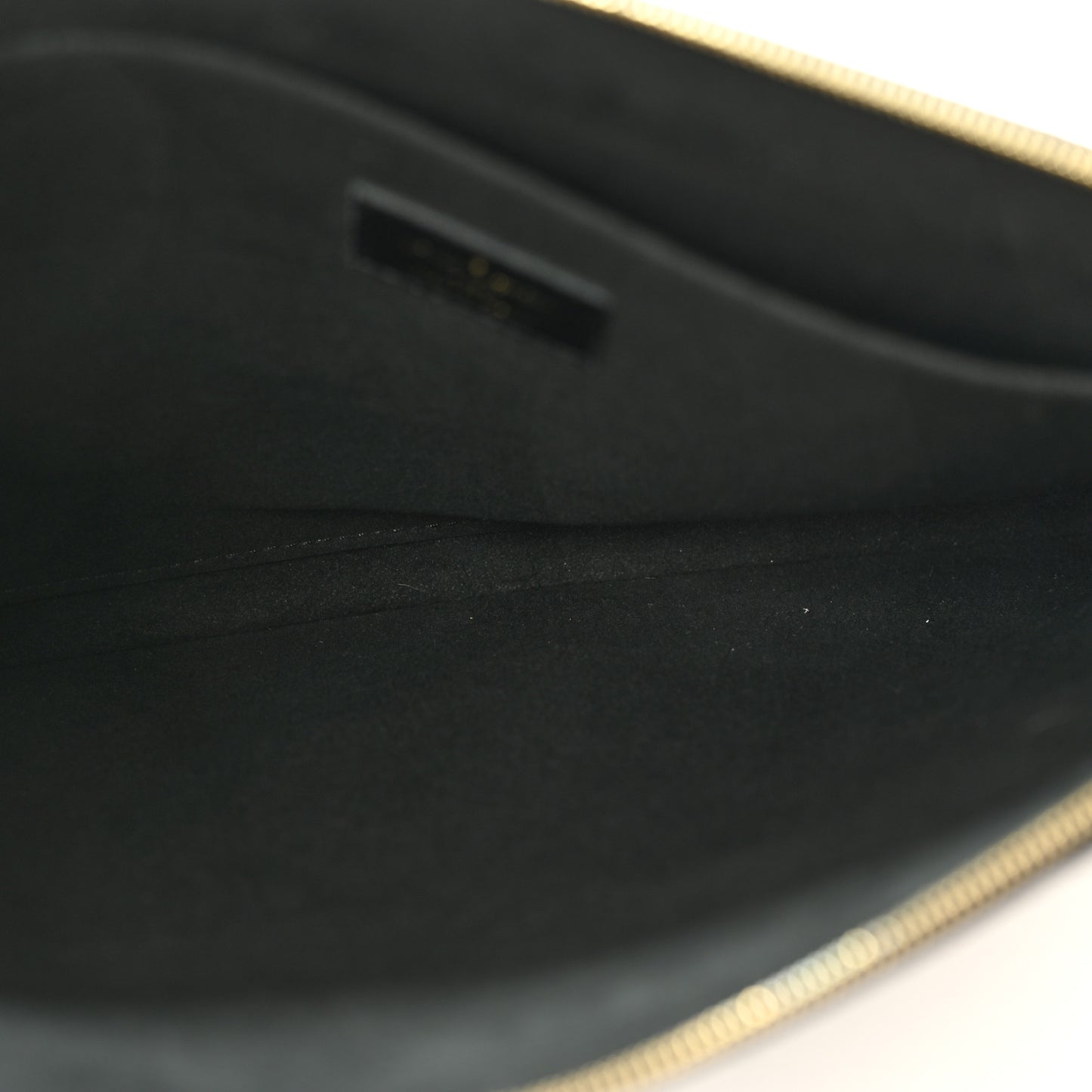 Monogram Daily Pouch Black