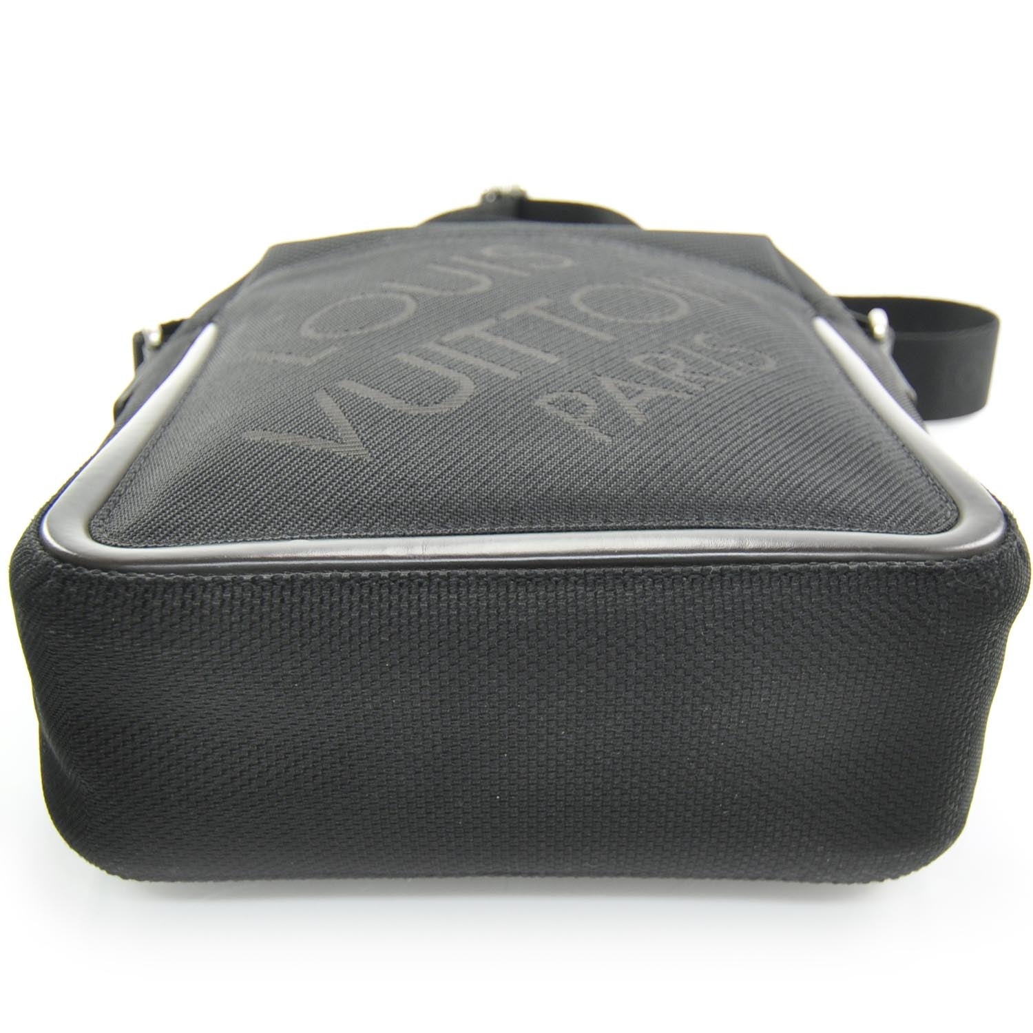 Louis Vuitton Damier Geant Citadin Messenger Black 5 of 11