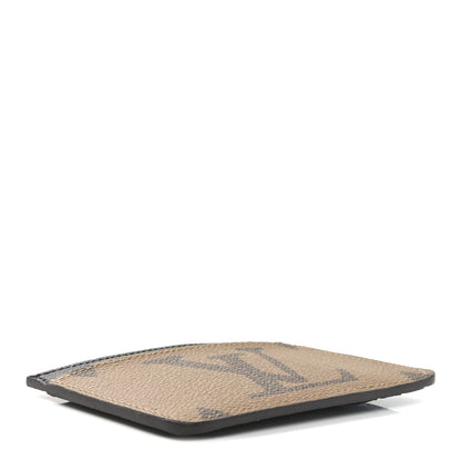 Louis Vuitton Reverse Monogram Side Up Card Holder 4 of 7