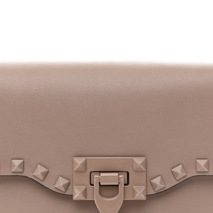 Valentino Garavani Vitello Monochrome Medium Rockstud Flip Lock Crossbody Bag Poudre 8 of 10