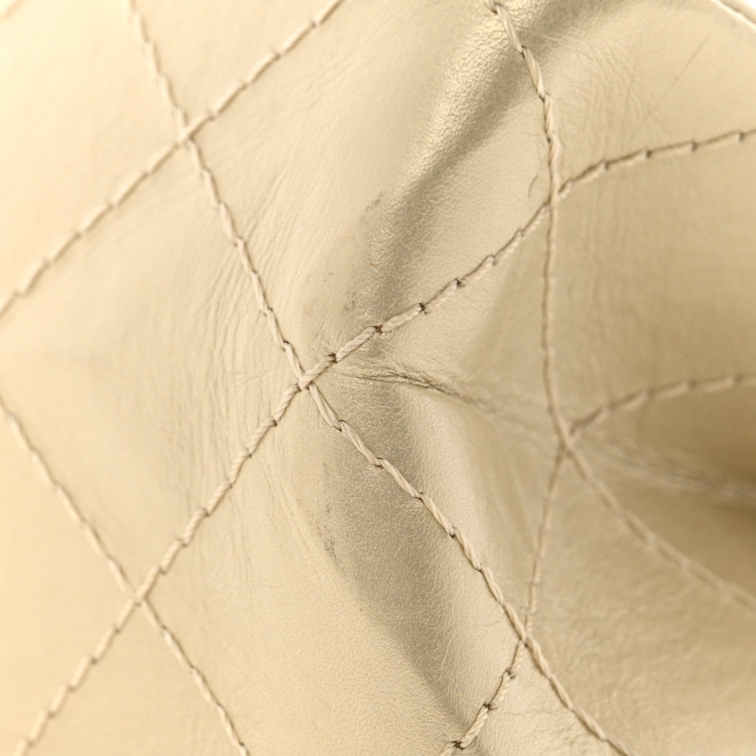 Chanel Metallic Aged Calfskin Quilted 2.55 Reissue 226 Flap Pale Gold 11 of 13
