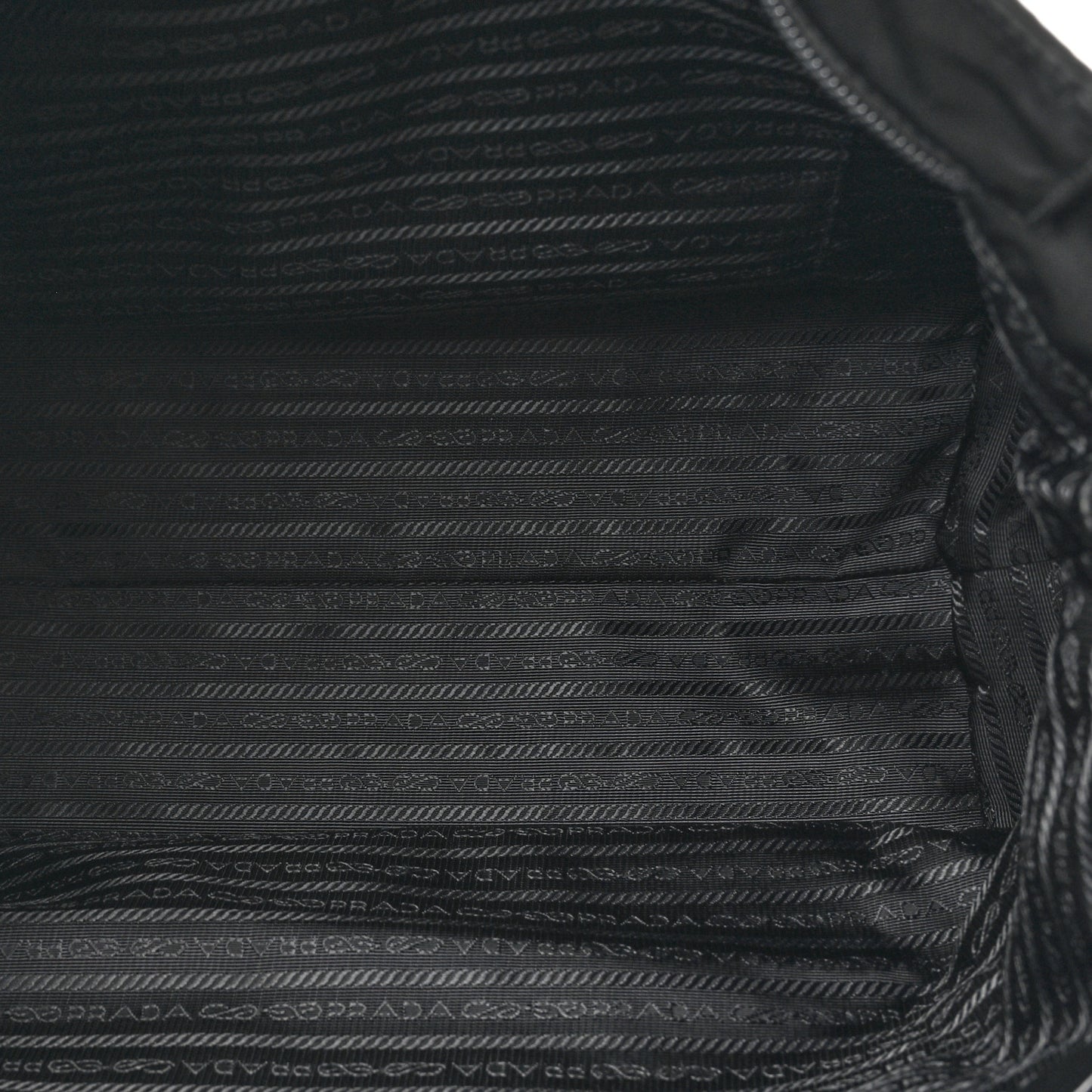 Tessuto Nylon Saffiano Vela Tote Black