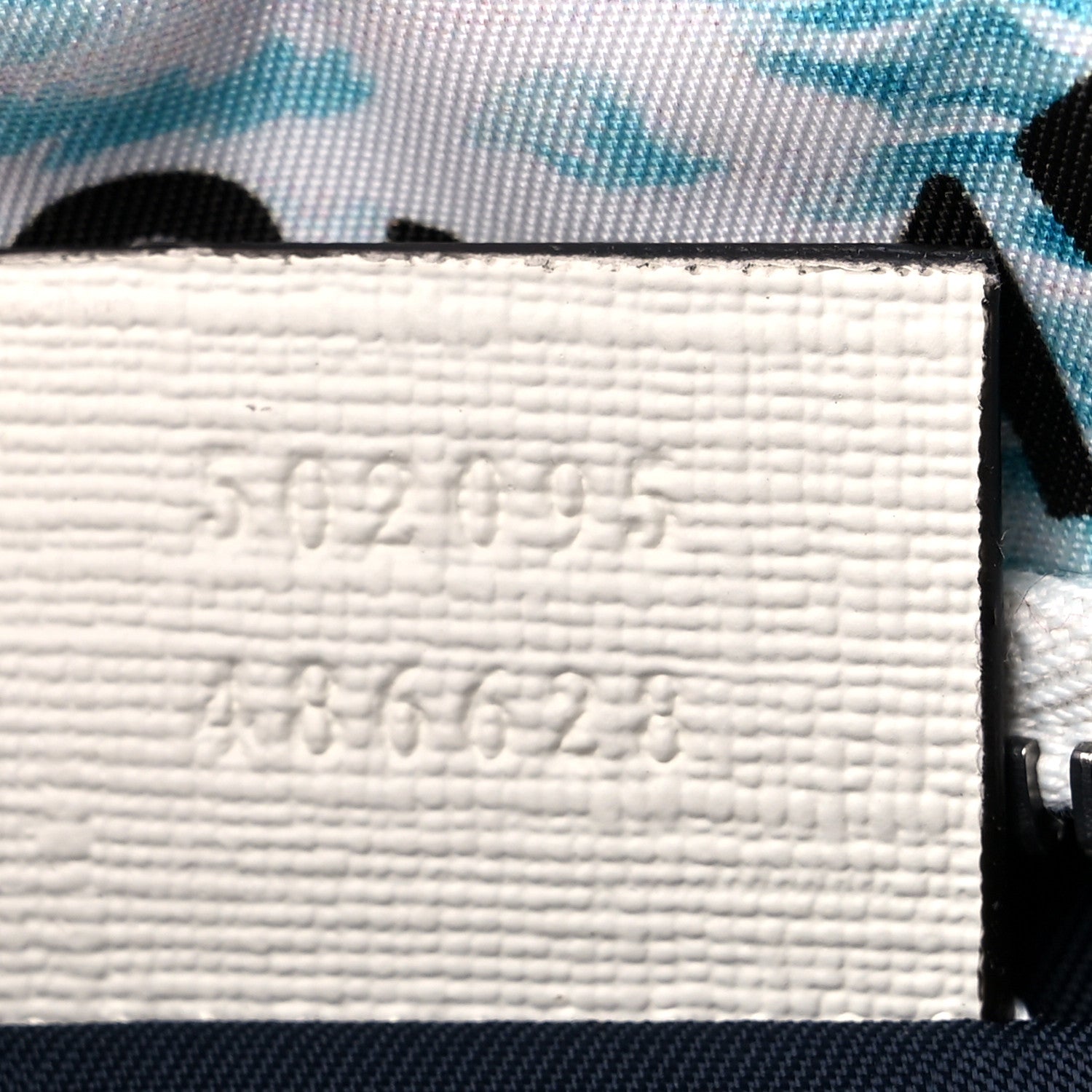 Gucci Nylon Merveilleux Strawberry Print Childrens Belt Bag Light Blue Red Dusty White 7 of 10